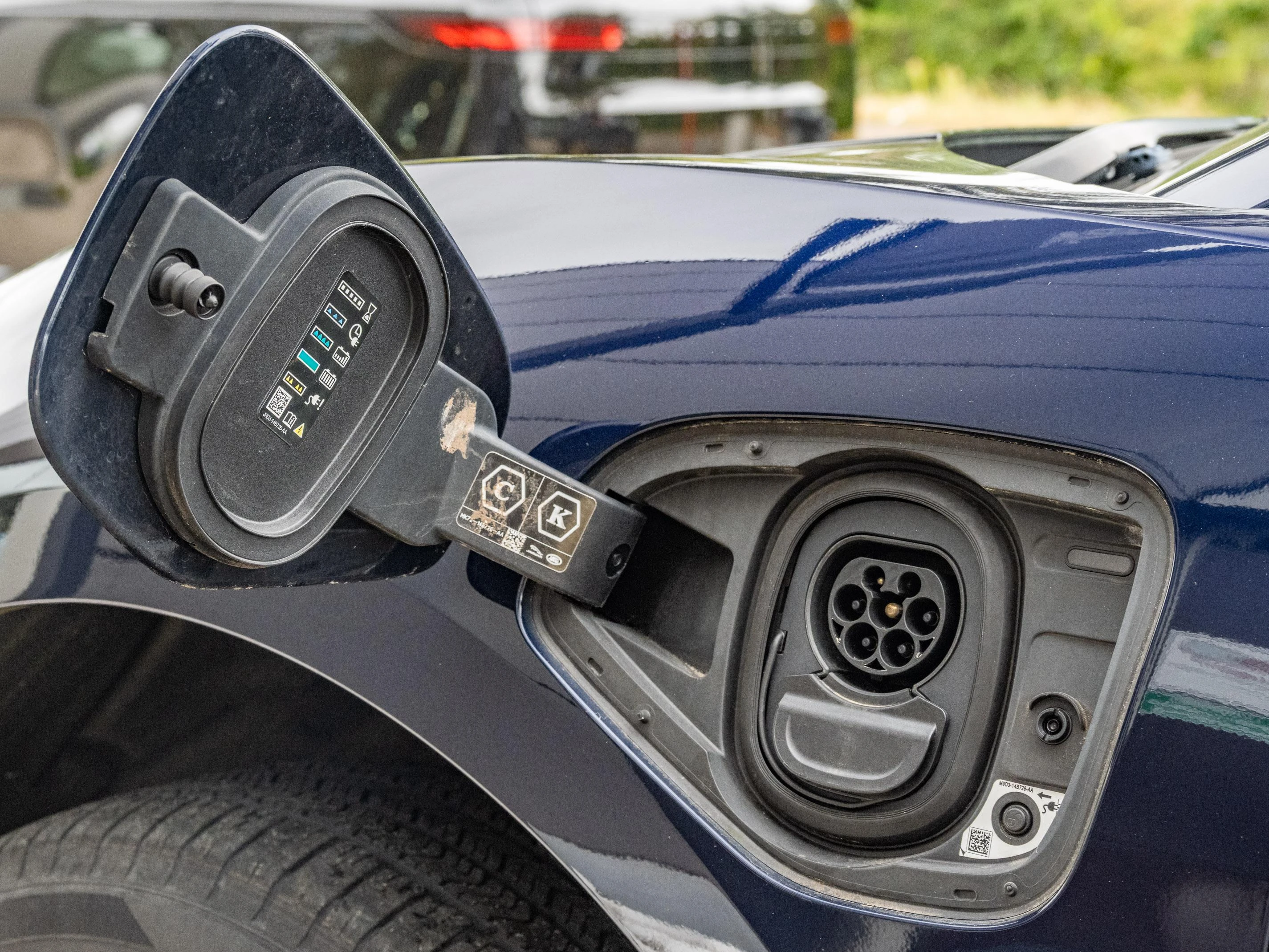 Jaguar-I-PACE-image-11