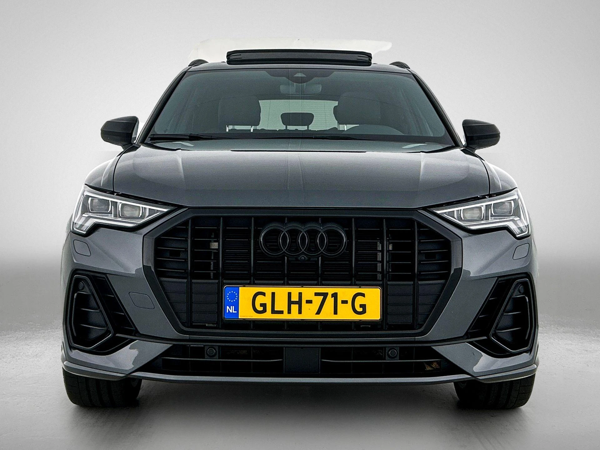 Audi-Q3-image-4