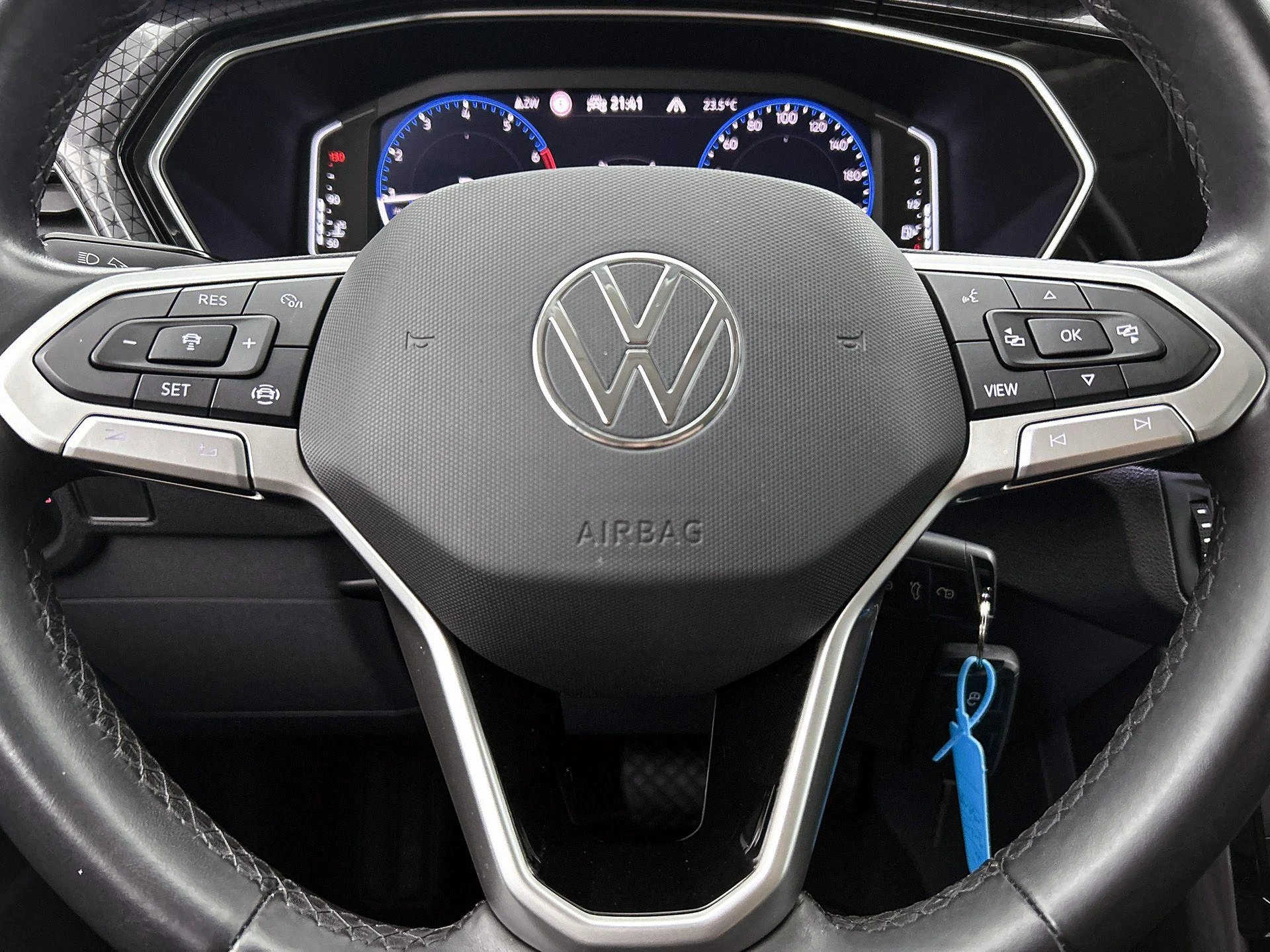 Volkswagen-T-Cross-image-31