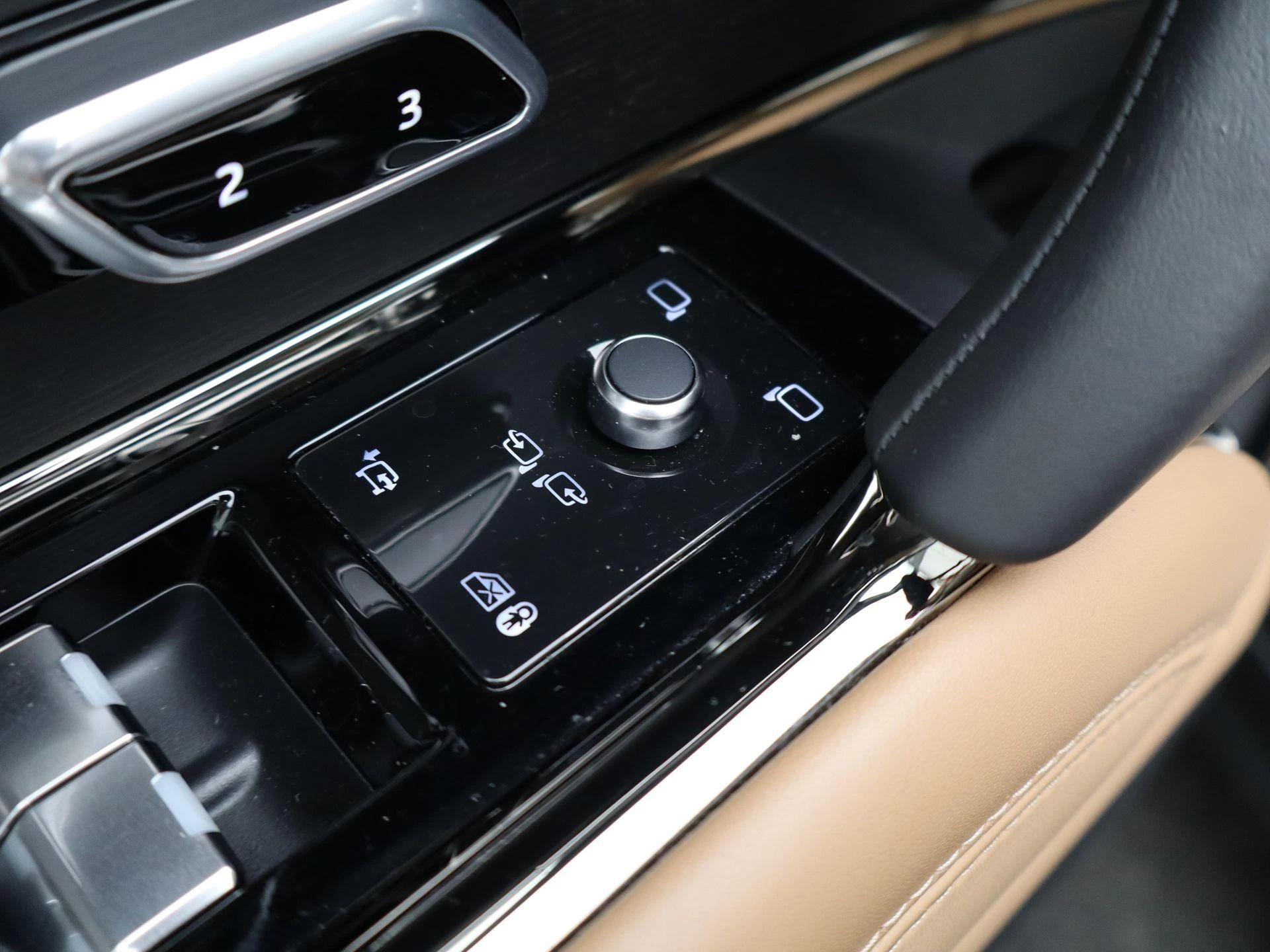 Land Rover-Range Rover Sport-image-30