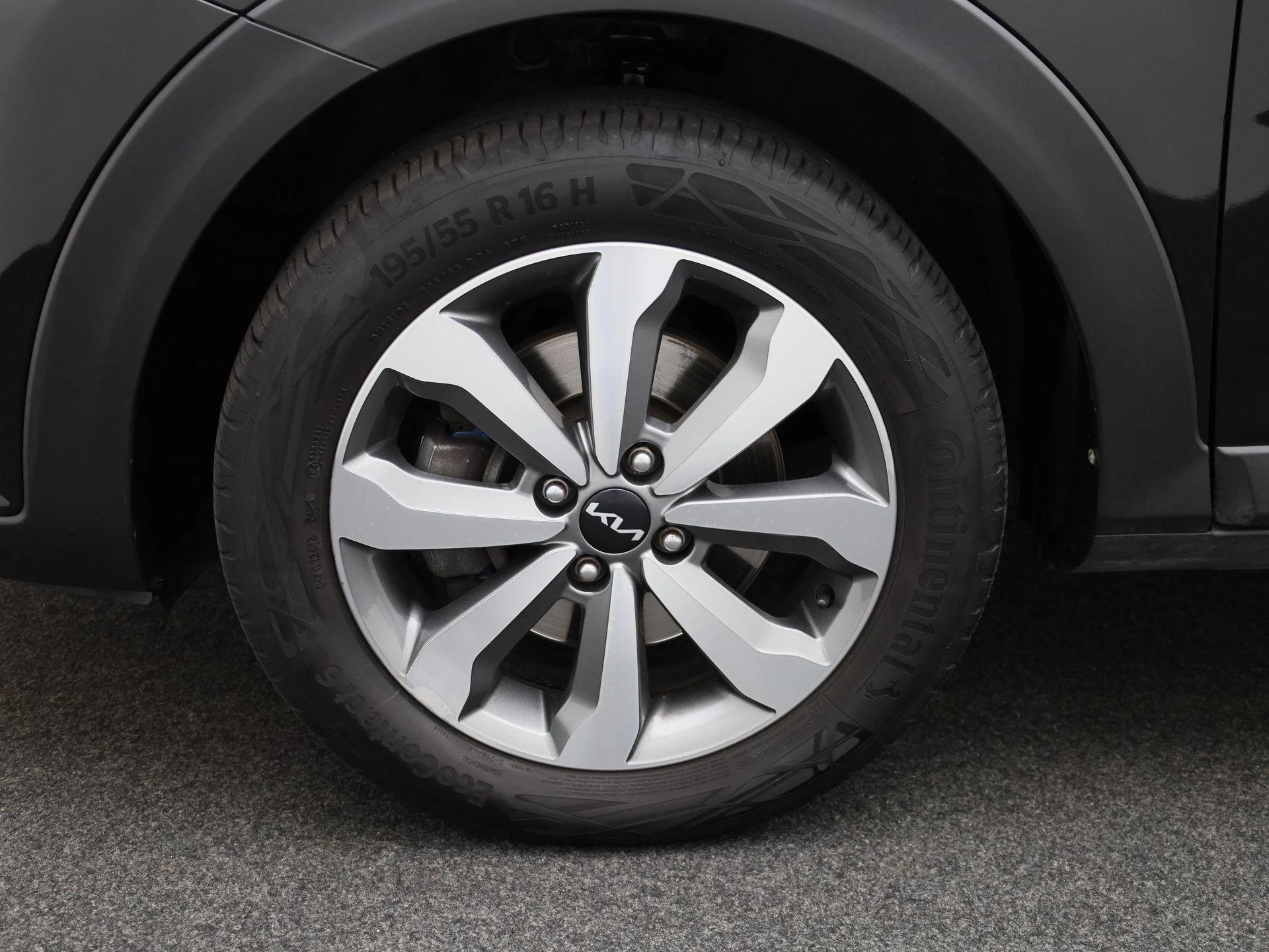 Kia-Stonic-image-12