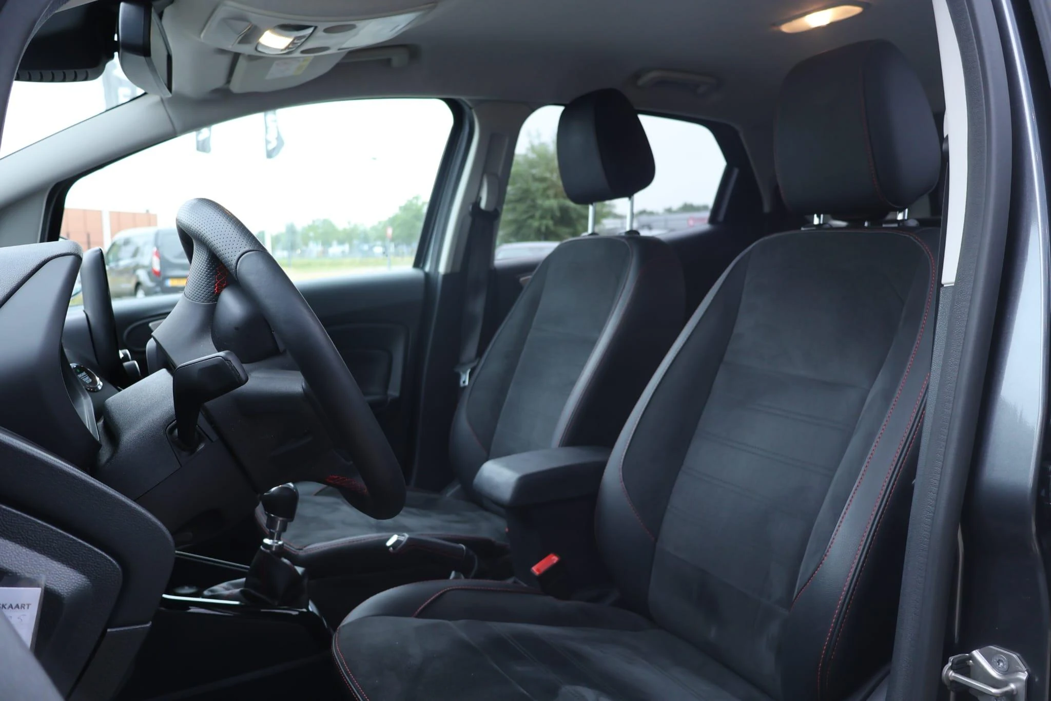 Ford-EcoSport-image-9