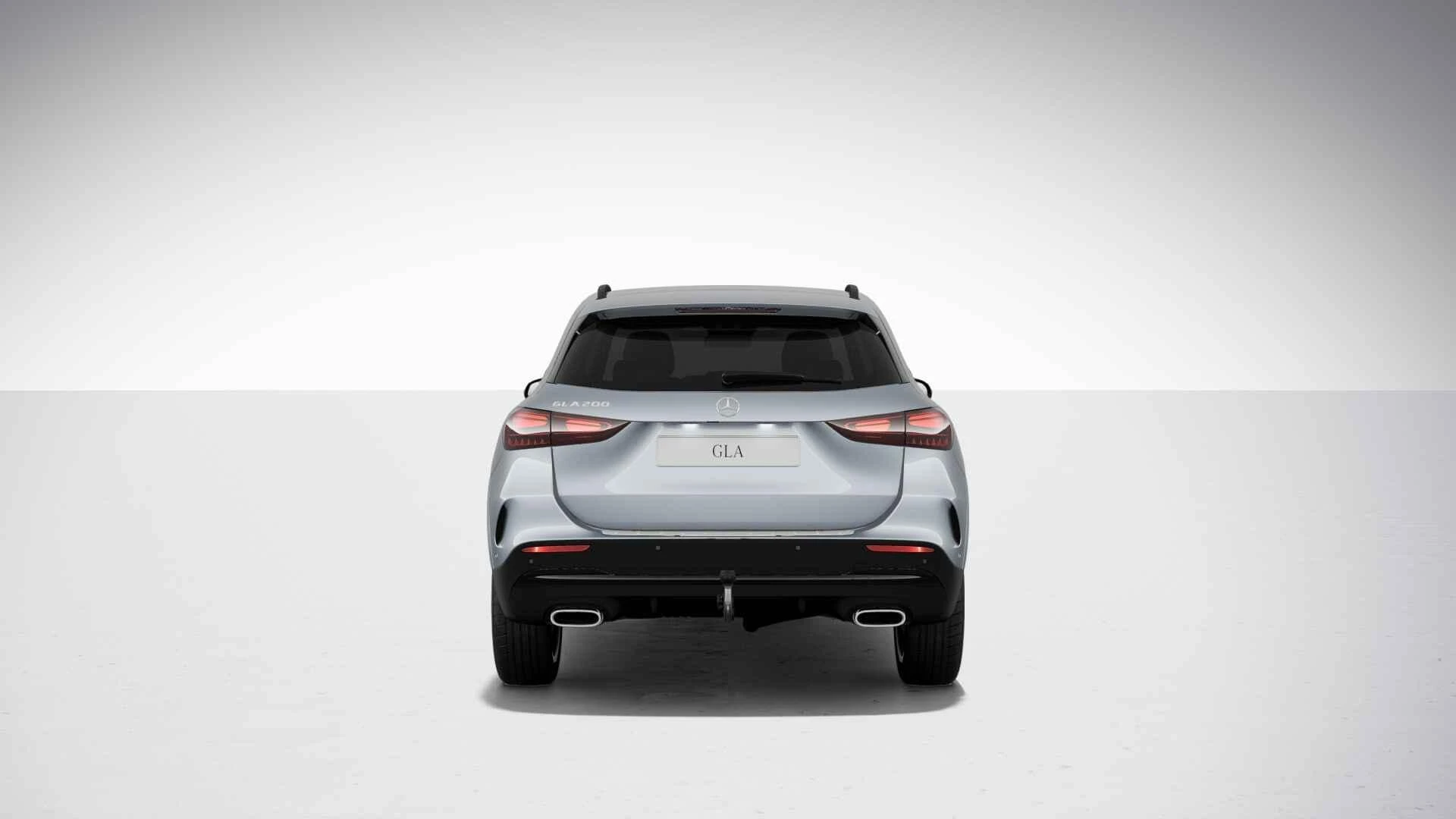 Mercedes-Benz-GLA-image-5