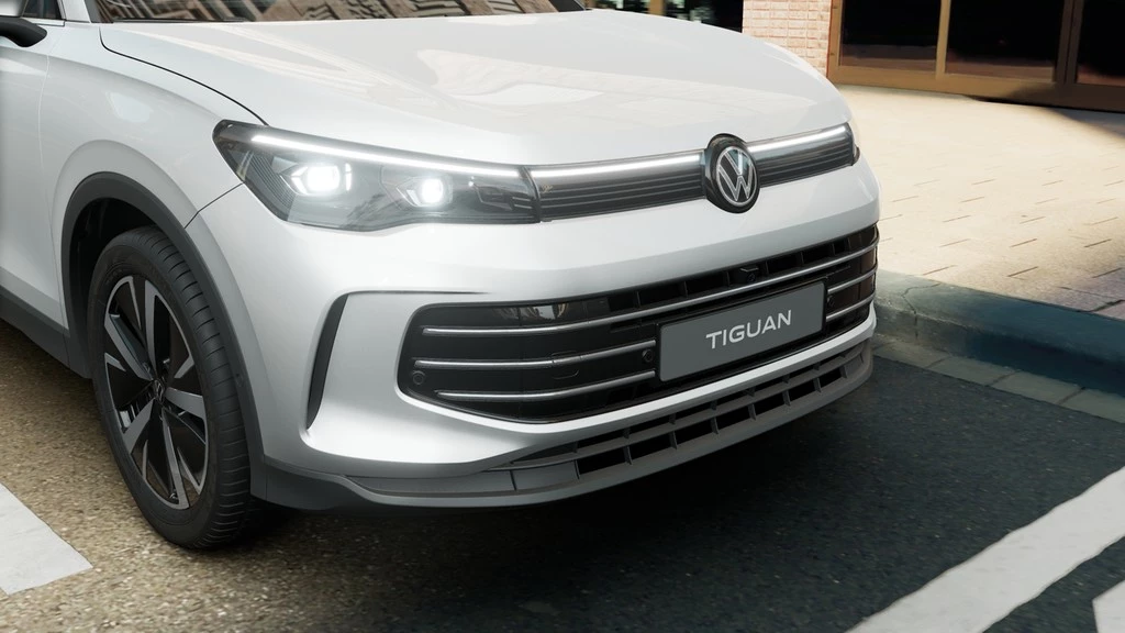 Volkswagen-Tiguan-image-4