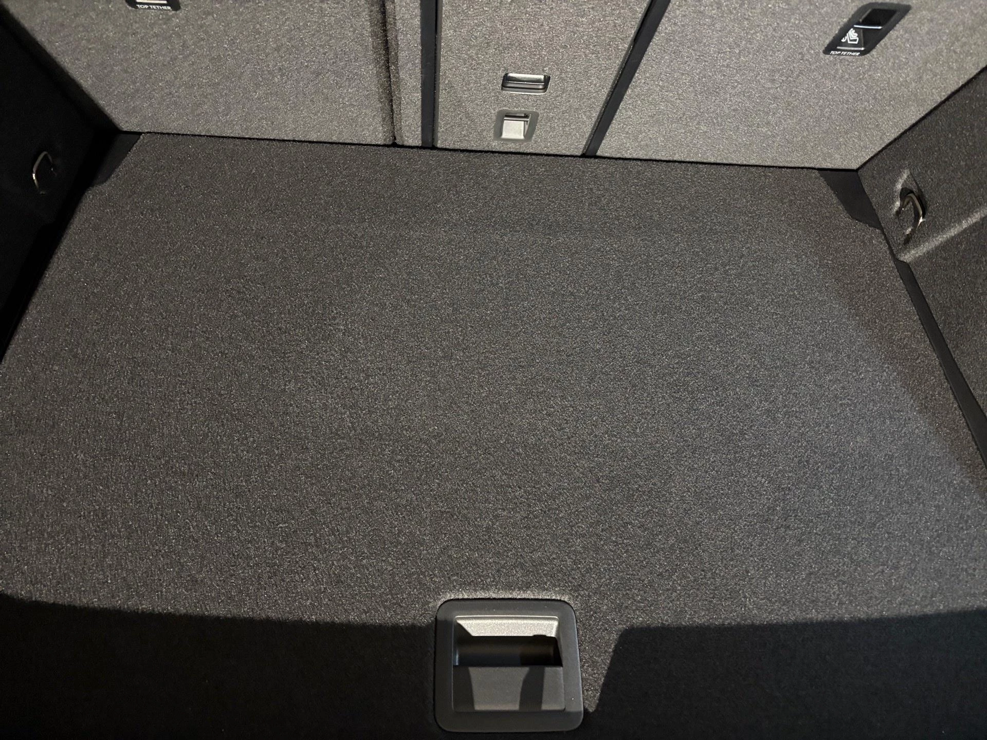 Volkswagen-Golf-image-20