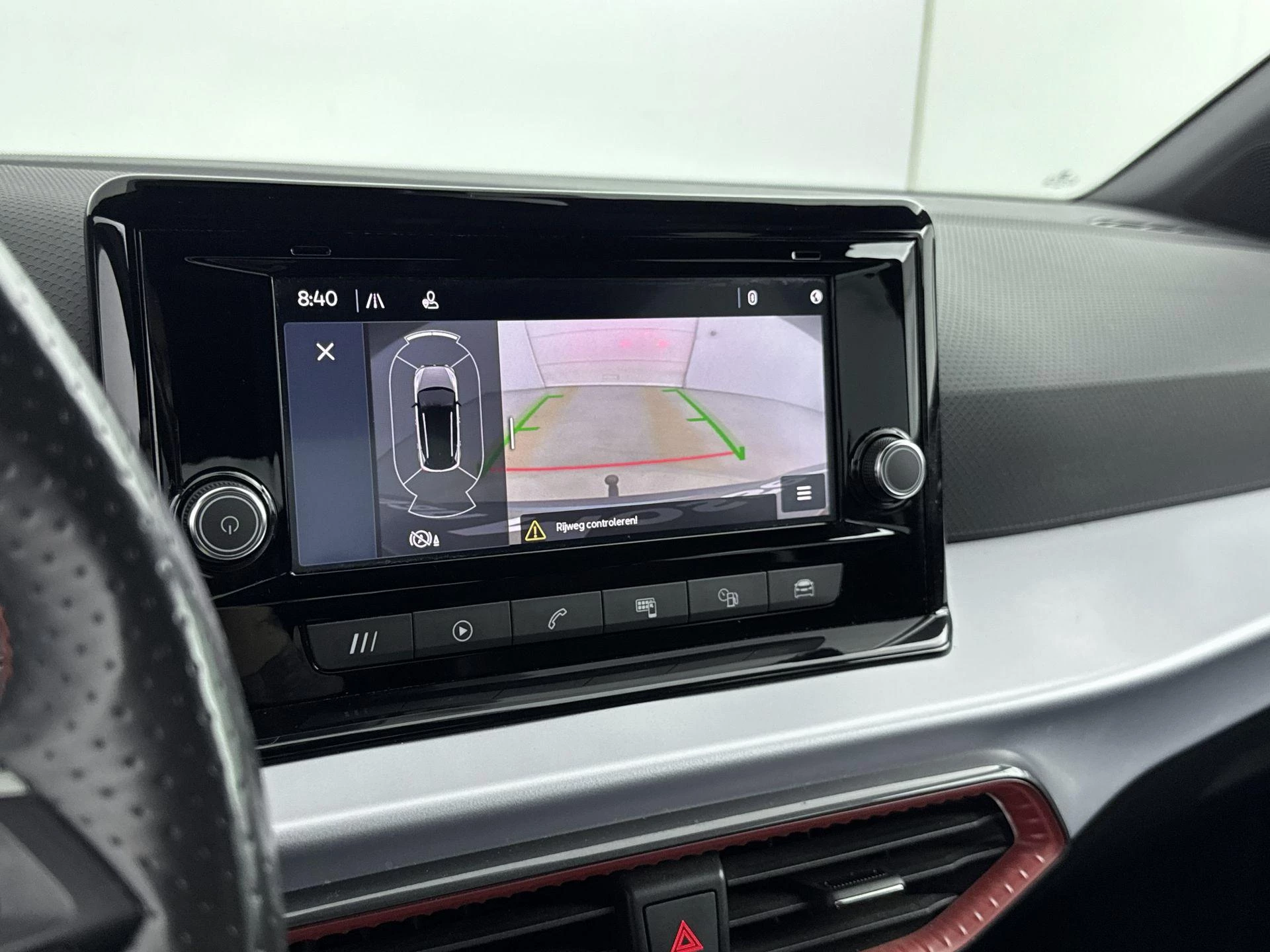 SEAT-Arona-image-10