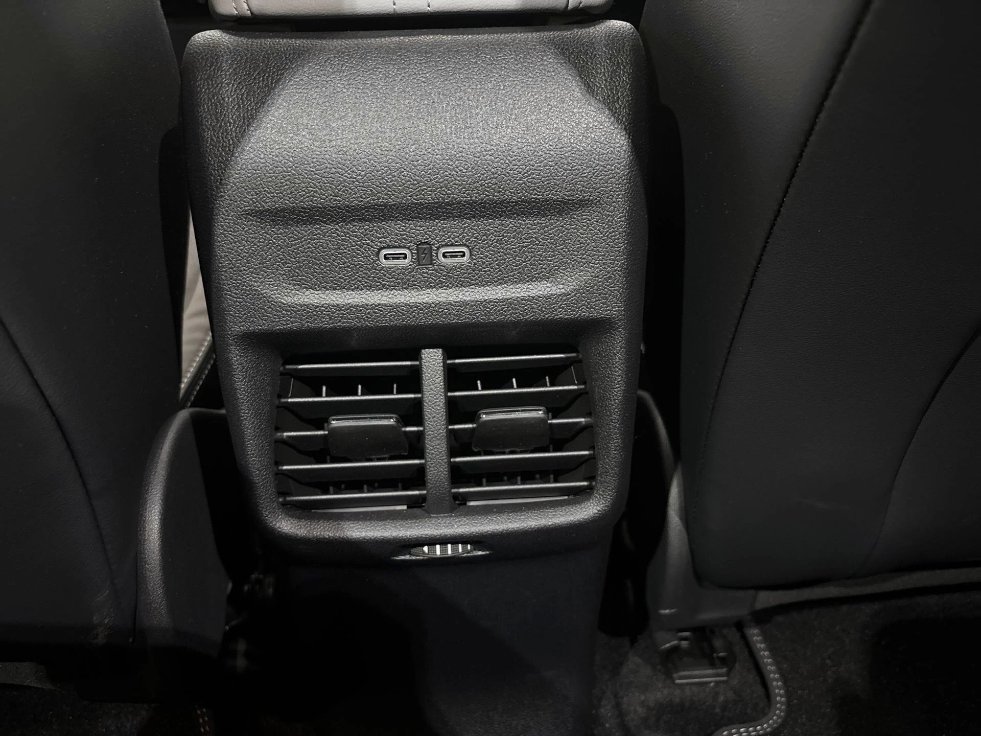 Ford Capri Extended Range - Driver Assistance - Warmtepomp