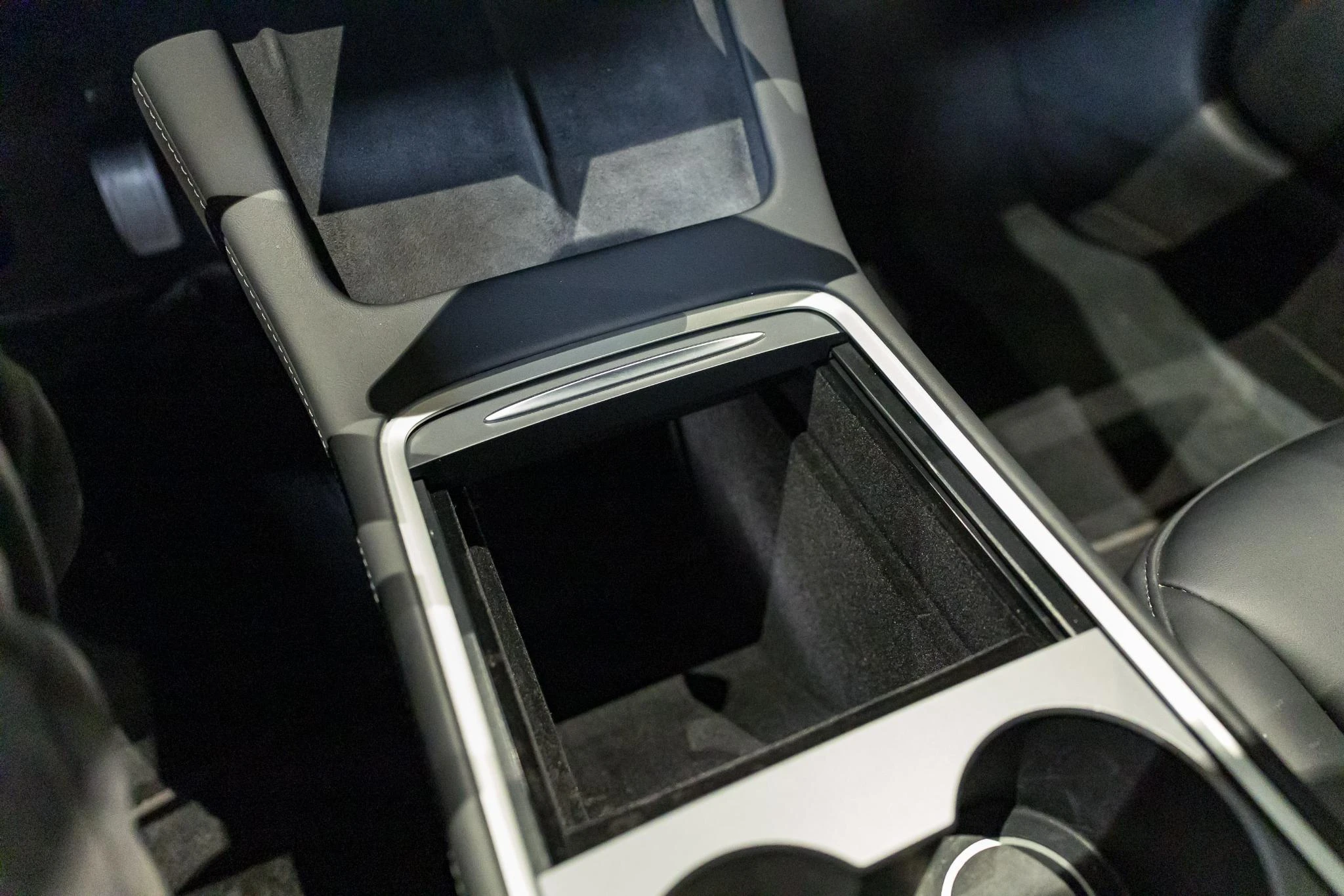Tesla-Model 3-image-37