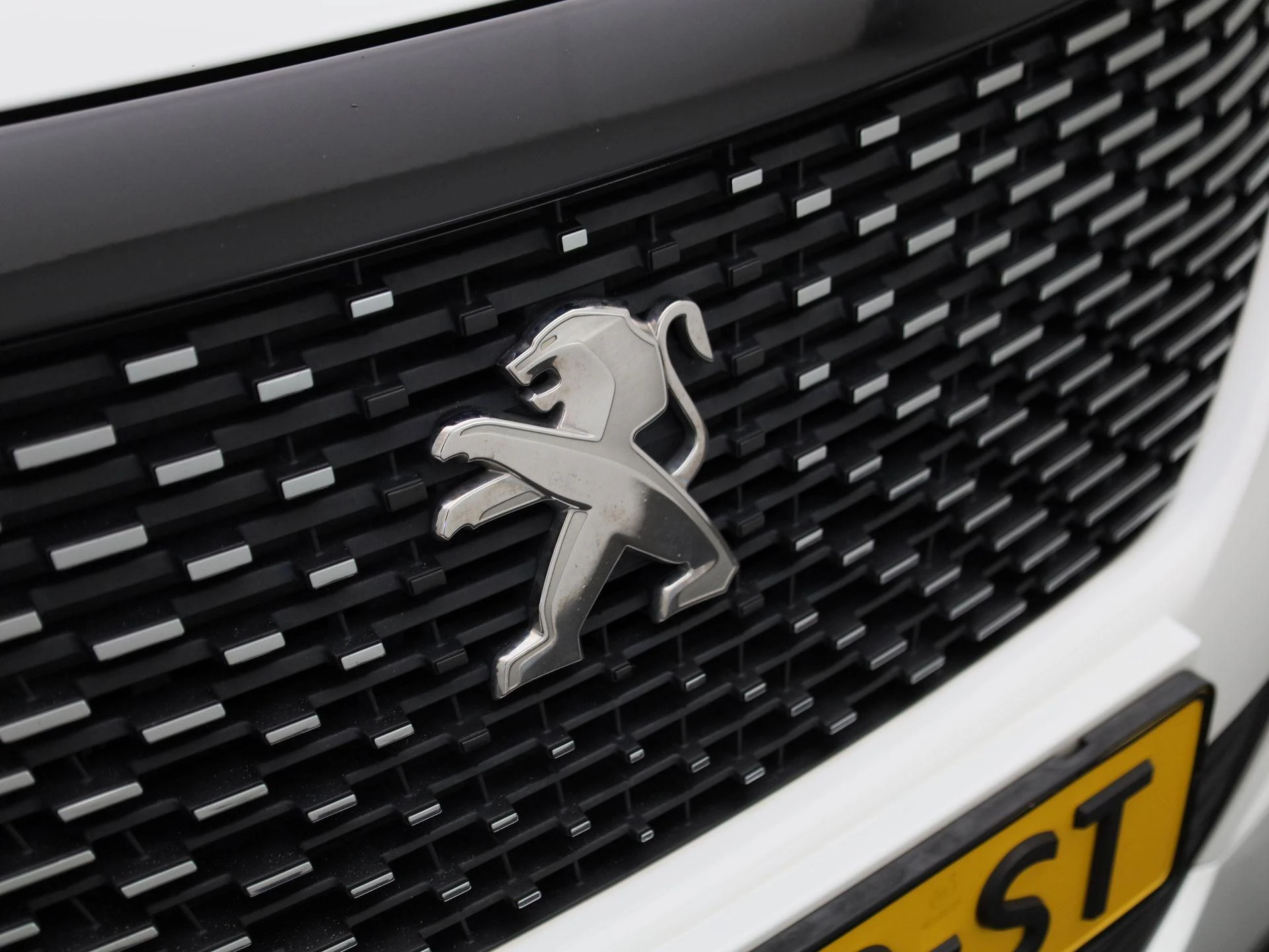 Peugeot 2008 1.2 PureTech Allure