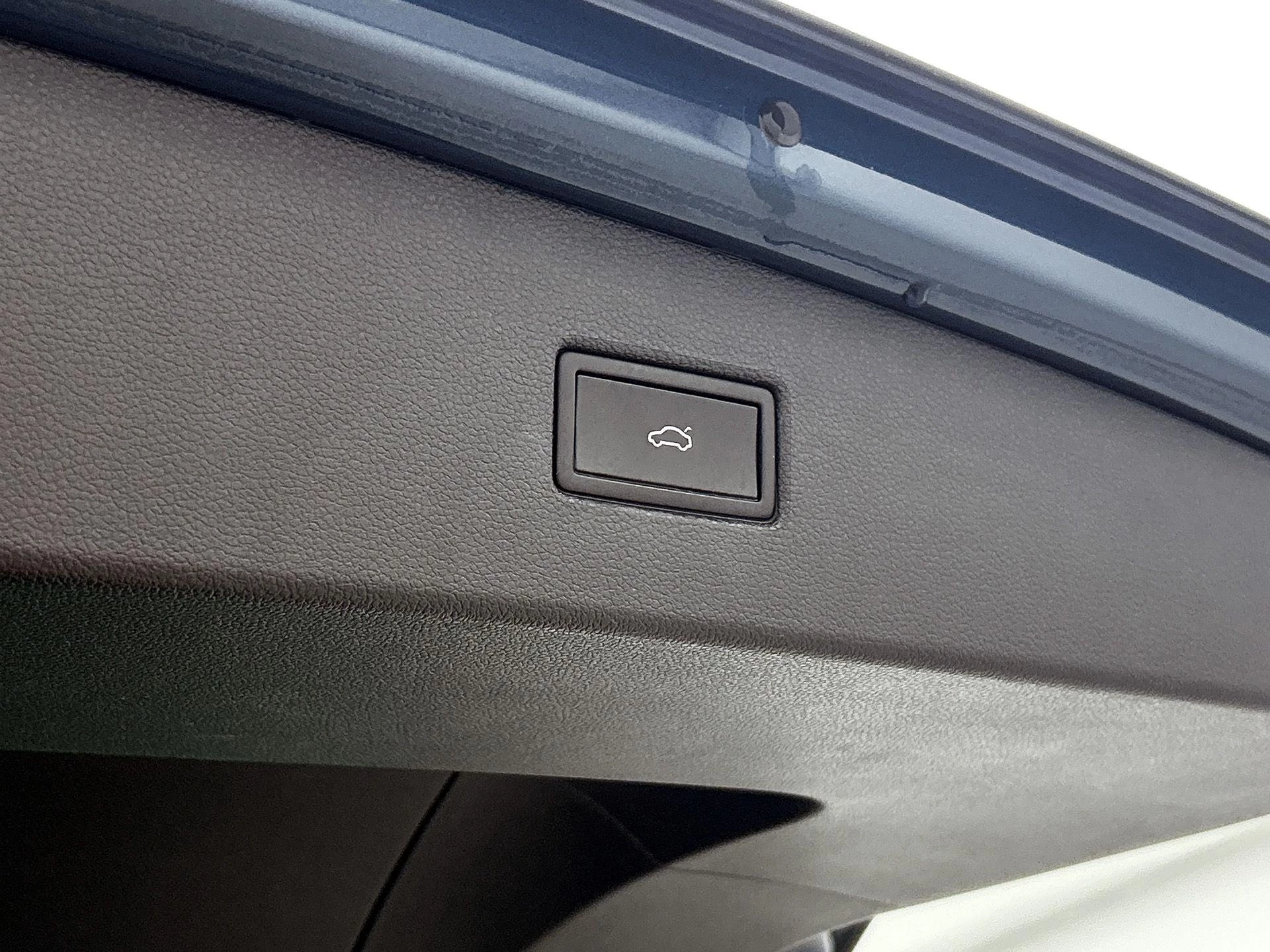 Volkswagen-Tiguan-image-24