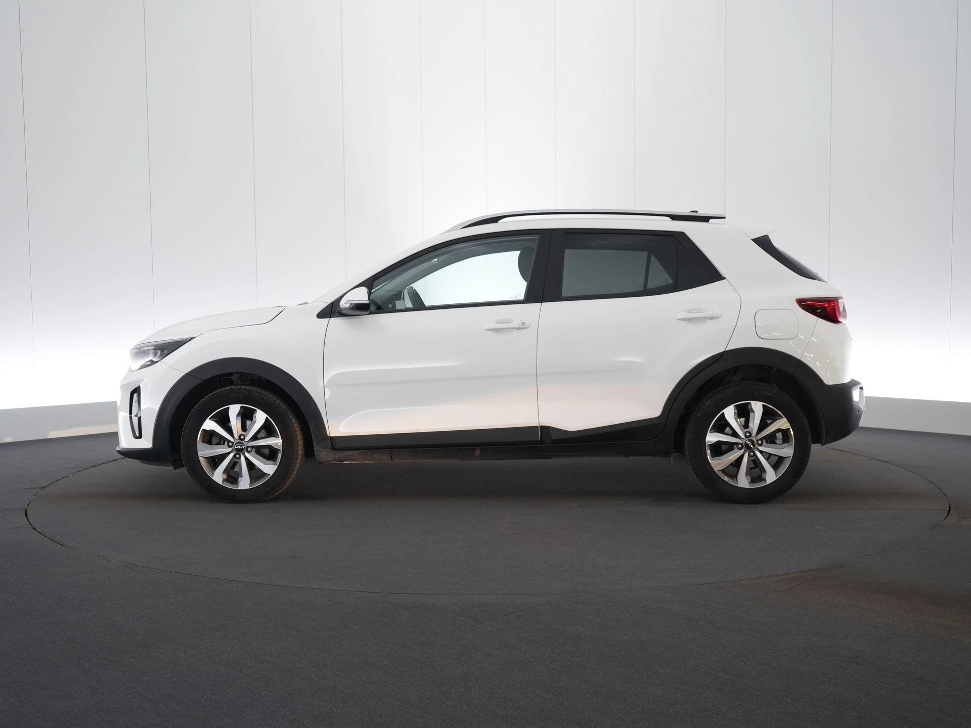 Kia-Stonic-image-7