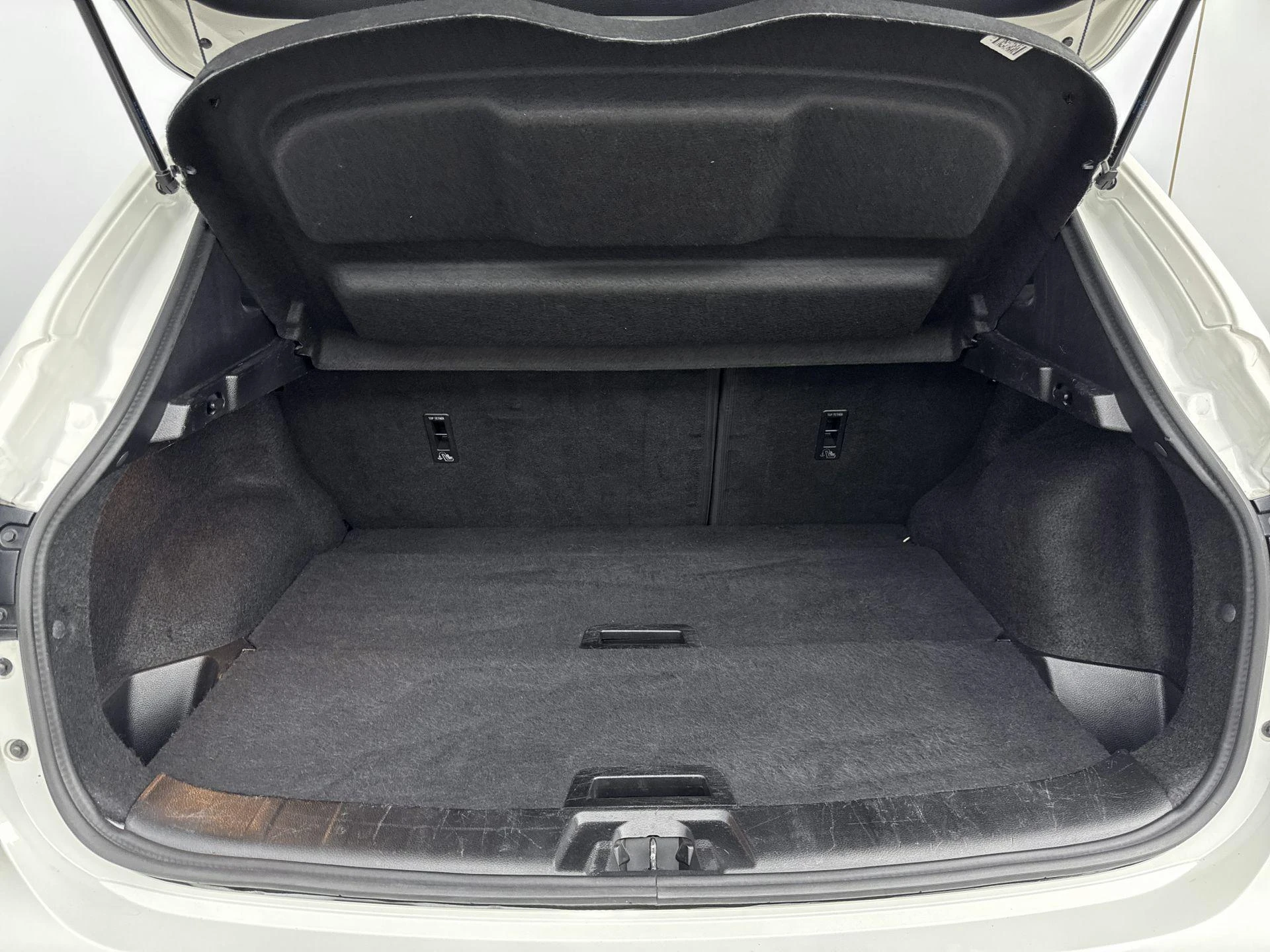 Nissan-QASHQAI-image-24
