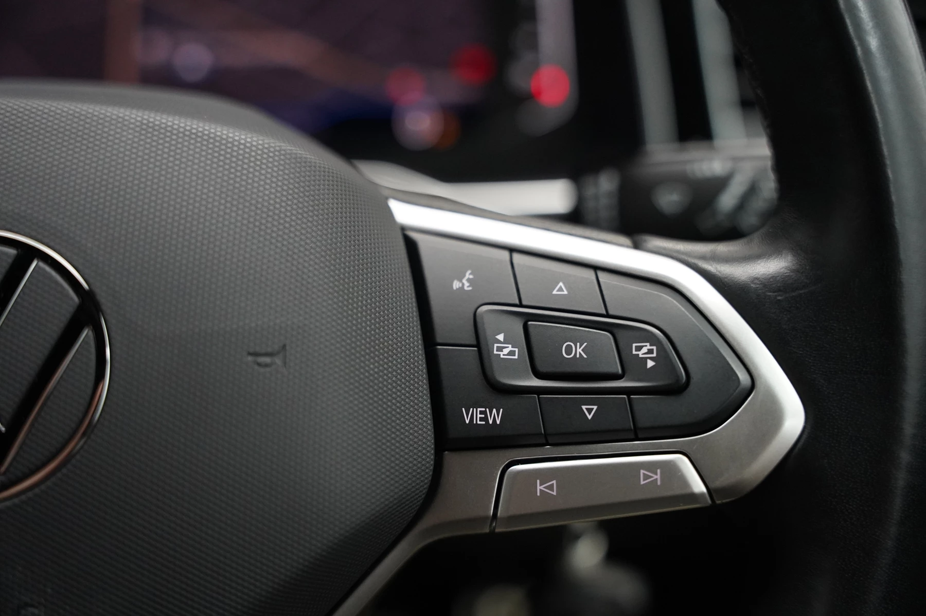 Volkswagen-Polo-image-16