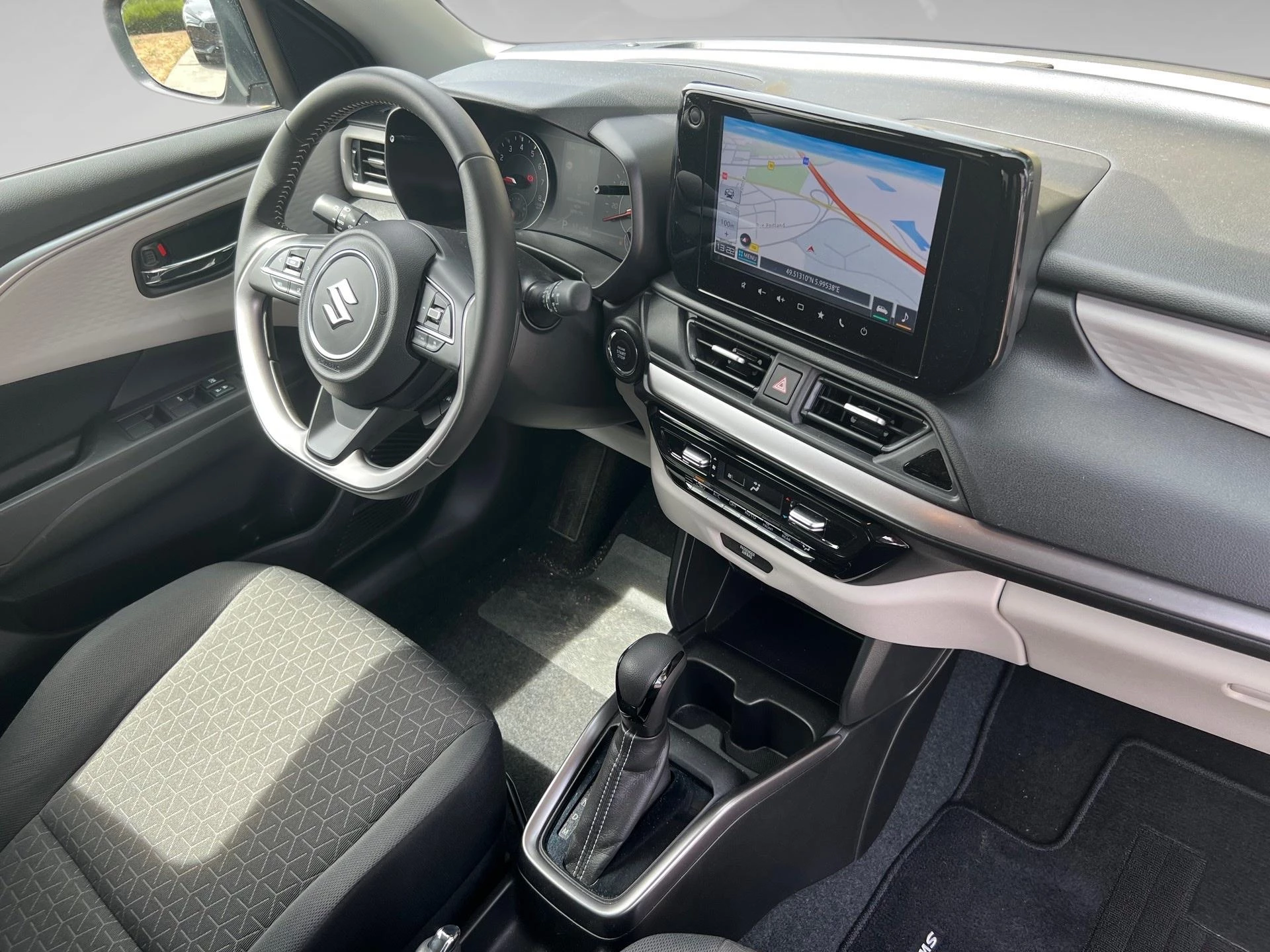Suzuki Swift 1.2 Grand Luxe + CVT