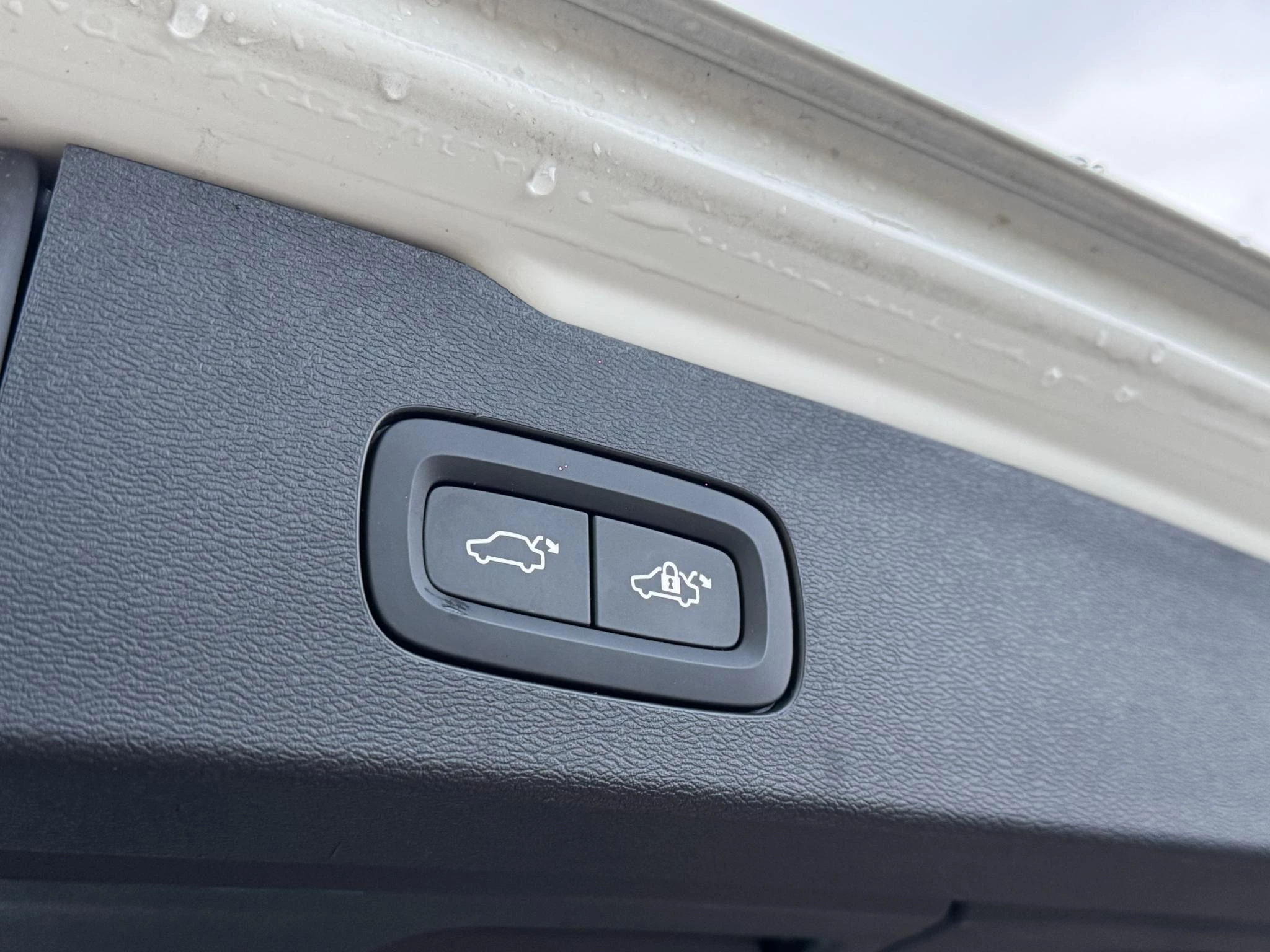 Volvo-V60-image-14