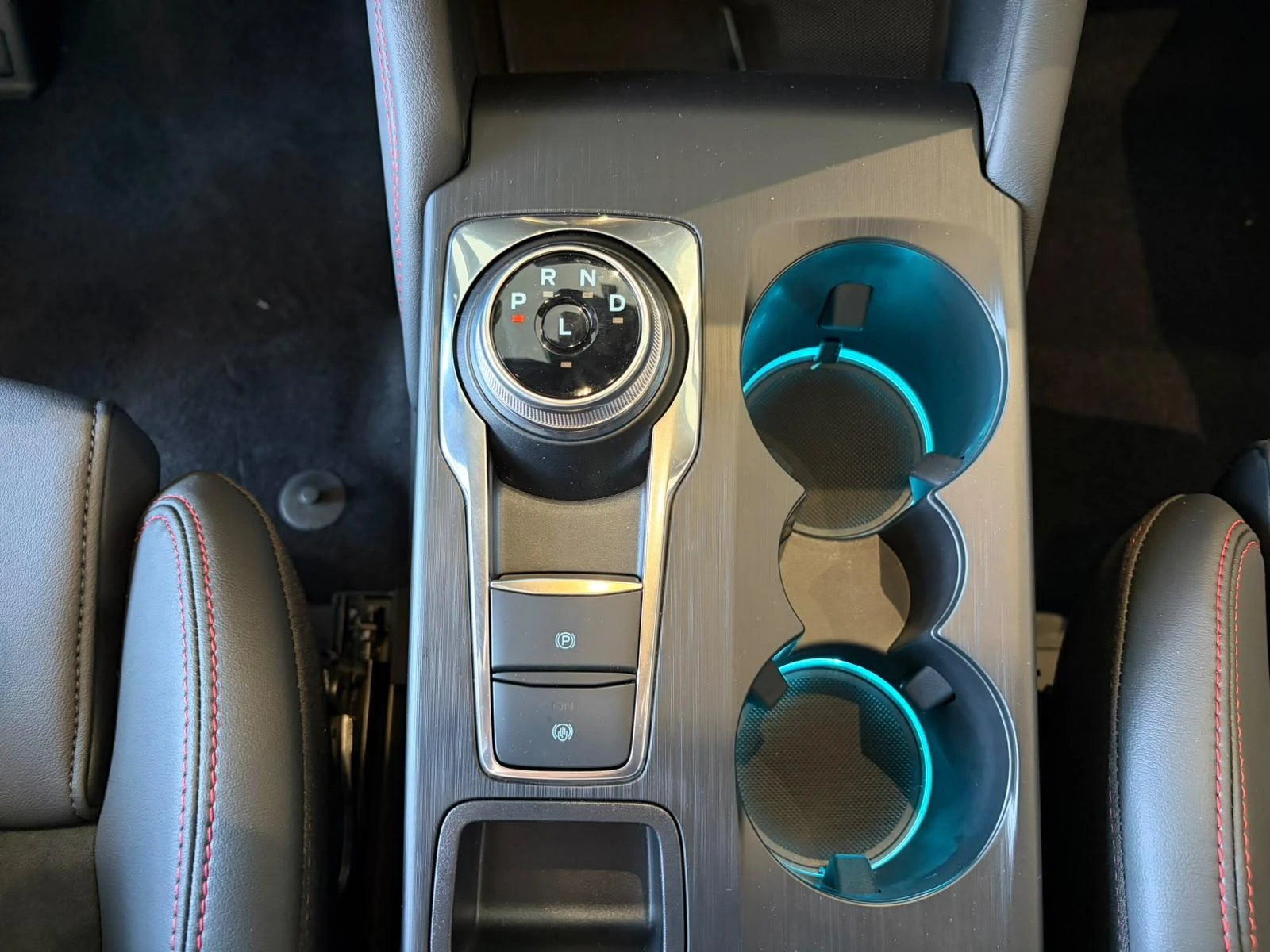Ford-Kuga-image-16