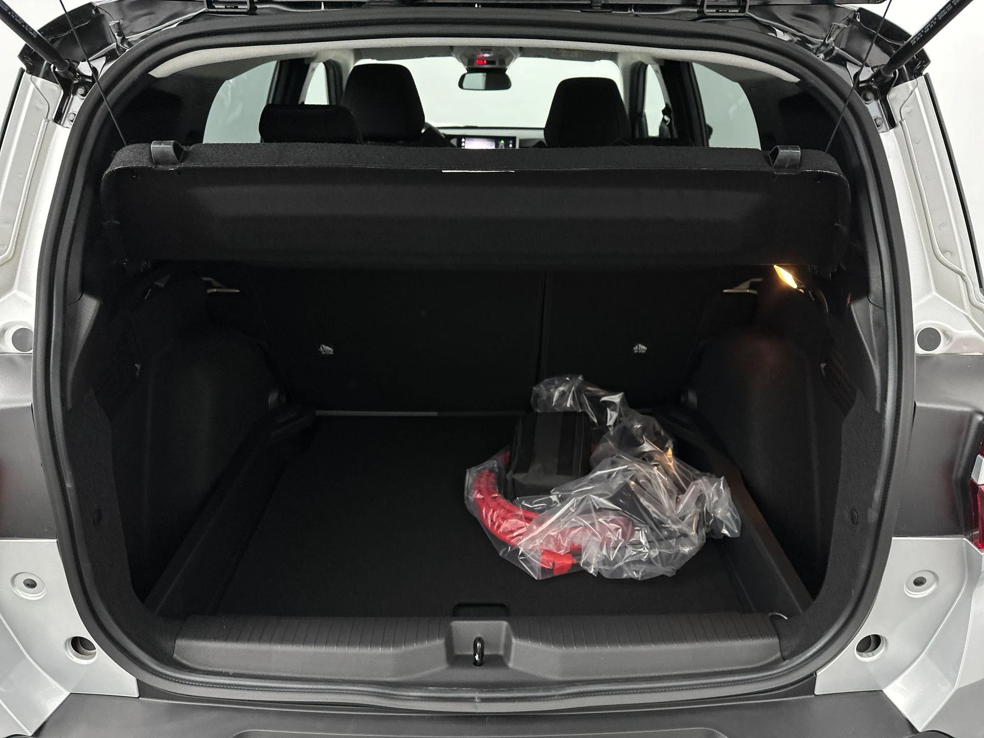 Opel-Frontera-image-19