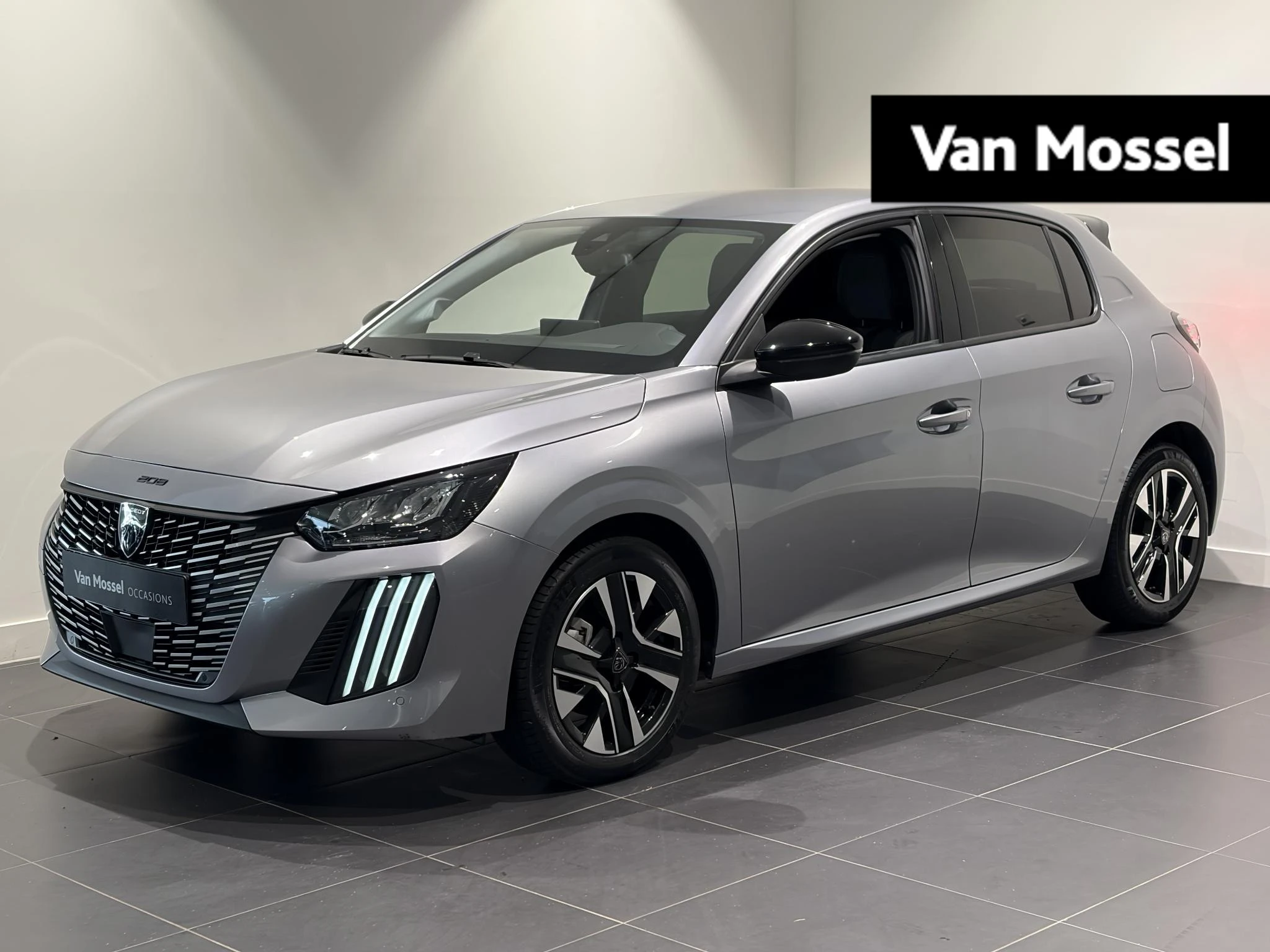 Peugeot-208-image-0