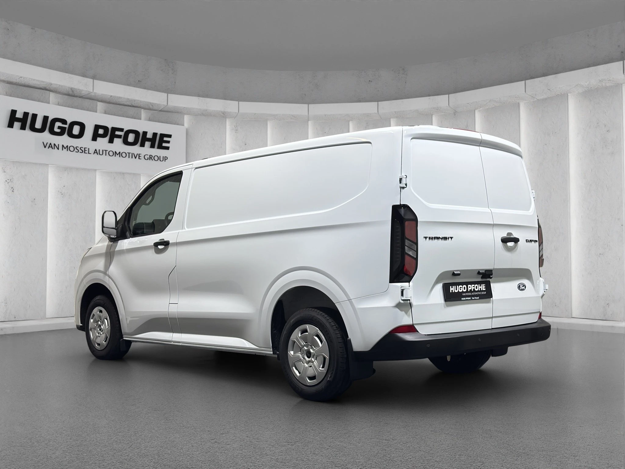 Ford-Transit Custom-image-2