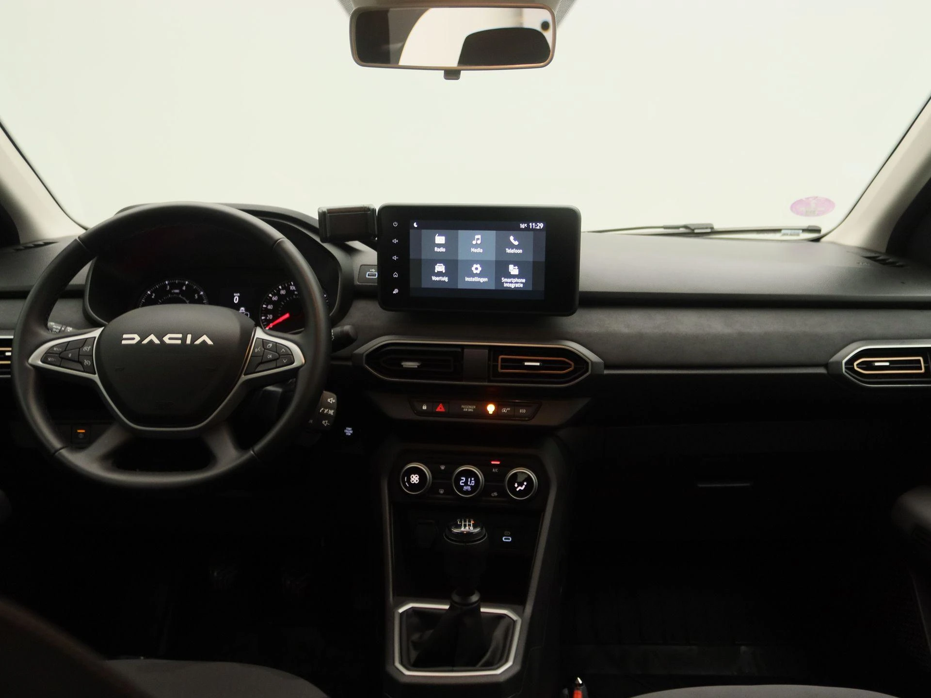 Dacia-Sandero Stepway-image-6