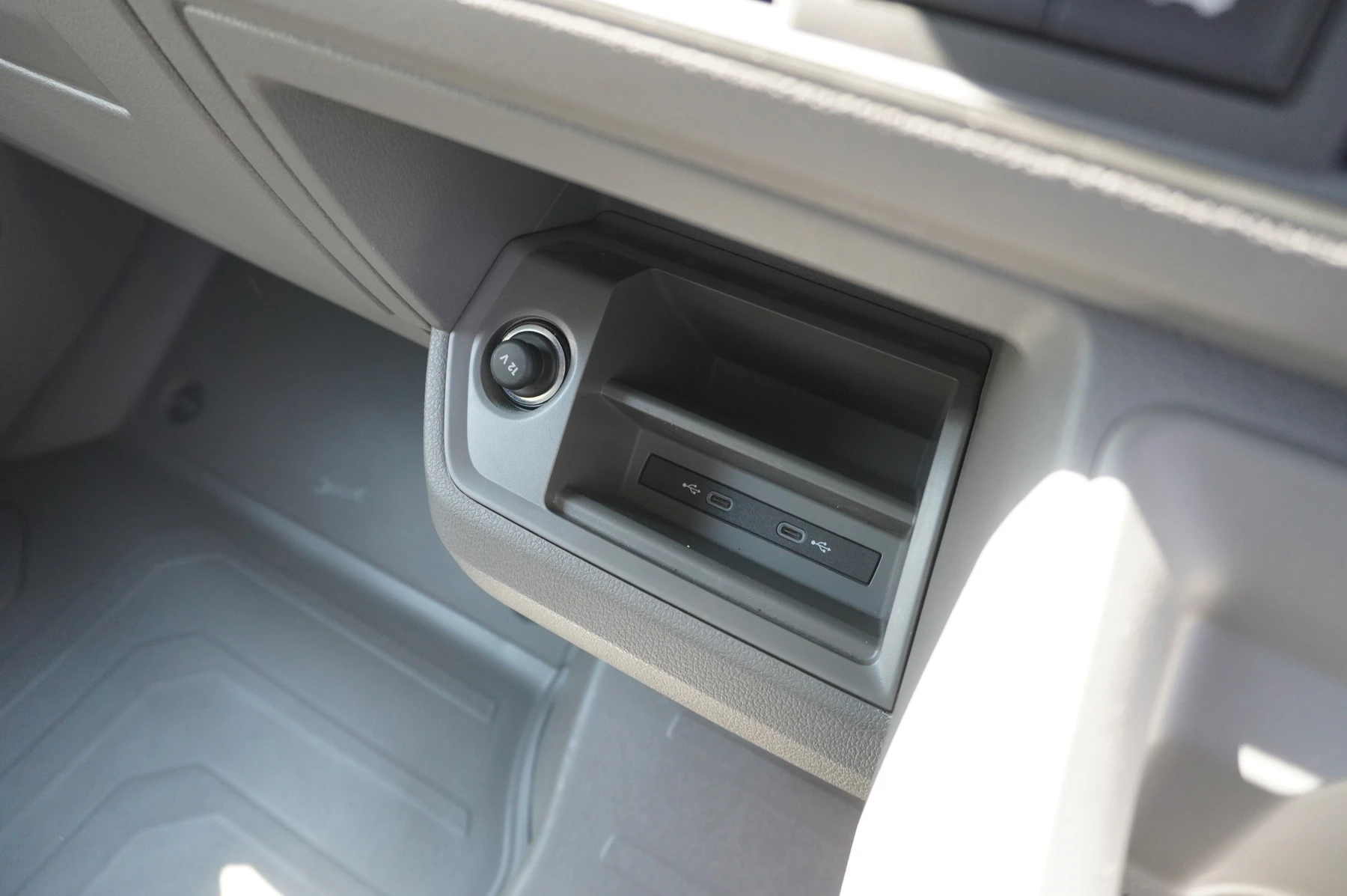 Volkswagen-Crafter-image-23