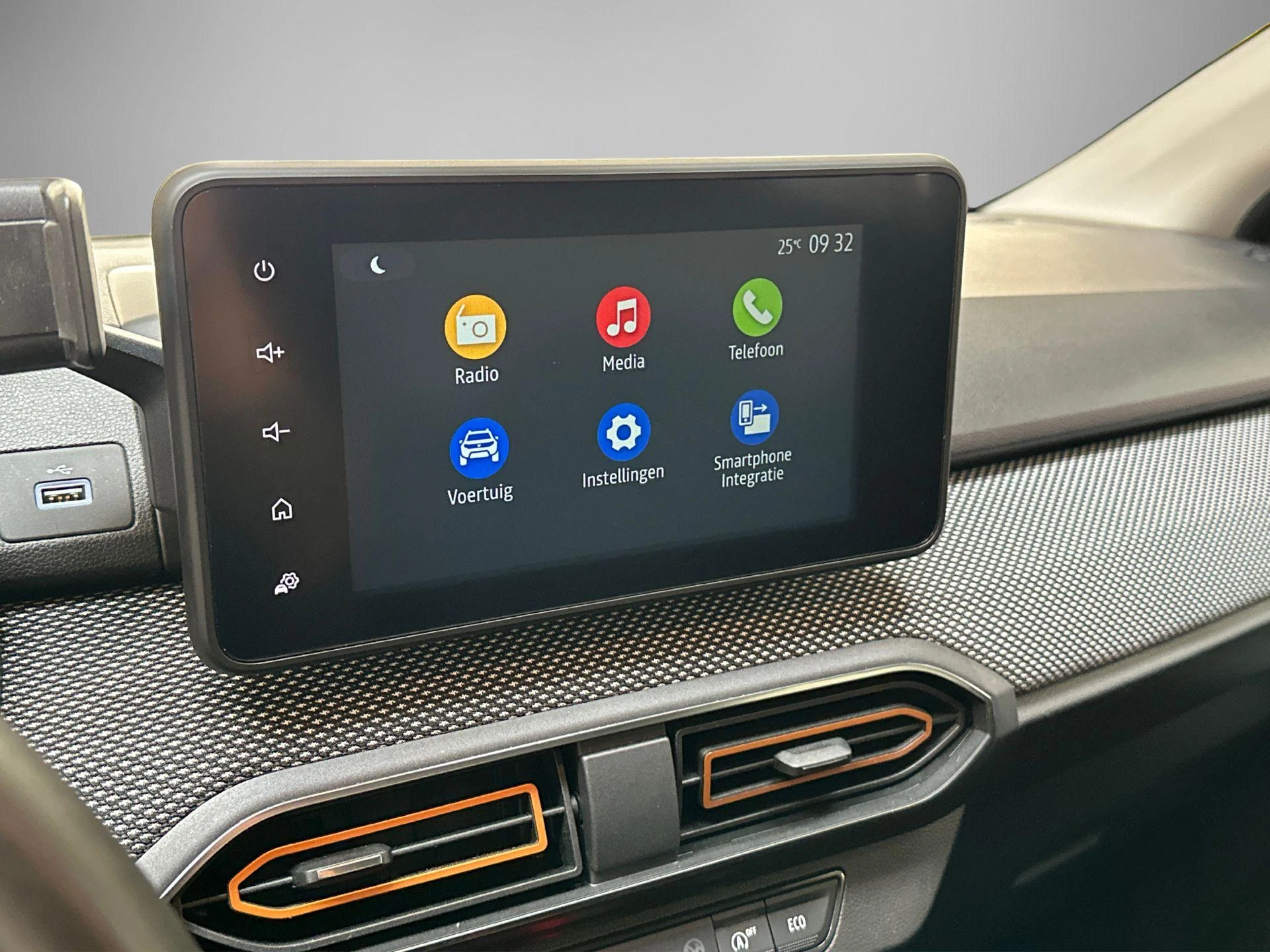Dacia-Sandero-image-9