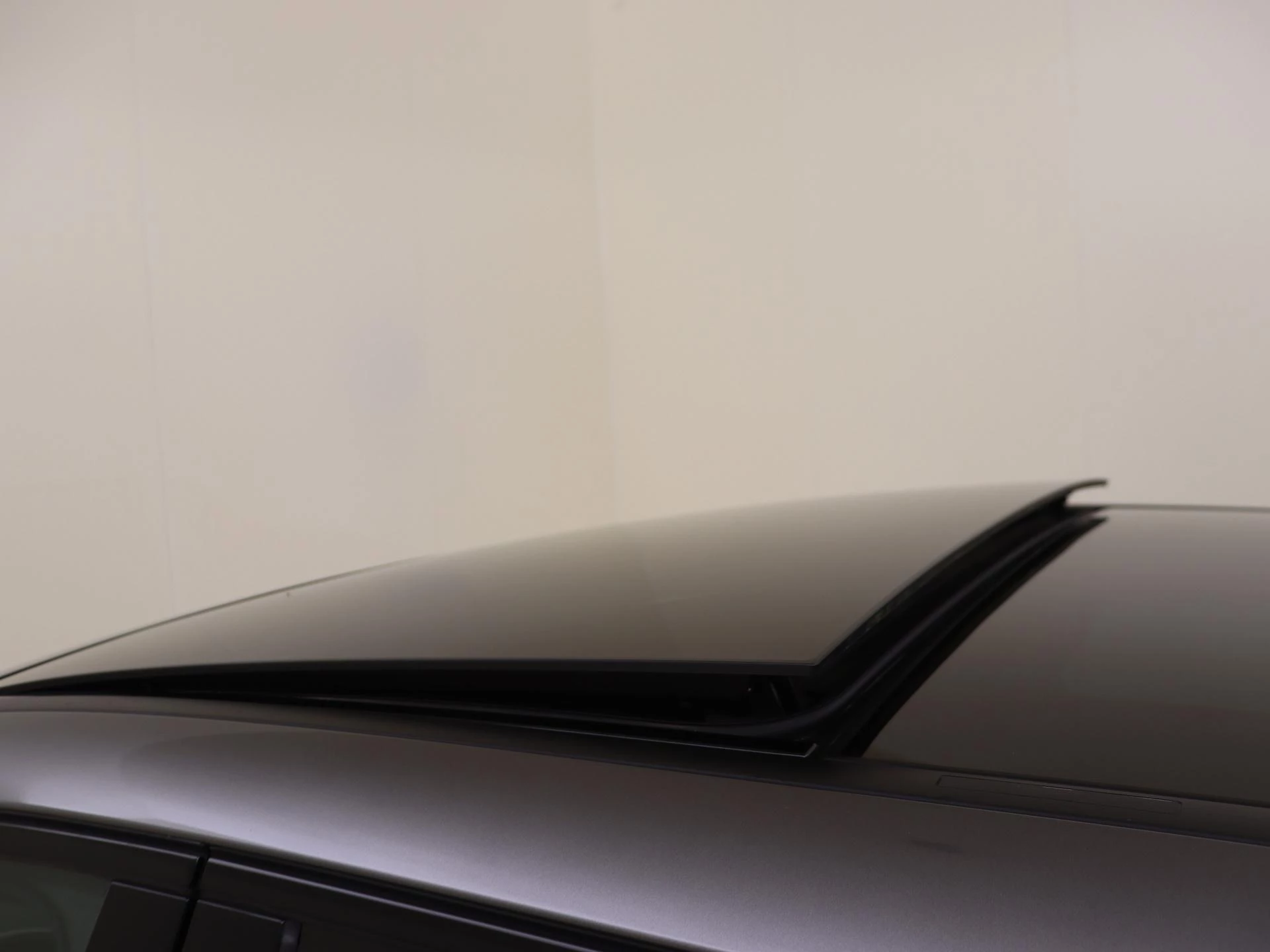 Mercedes-Benz-B-Klasse-image-28