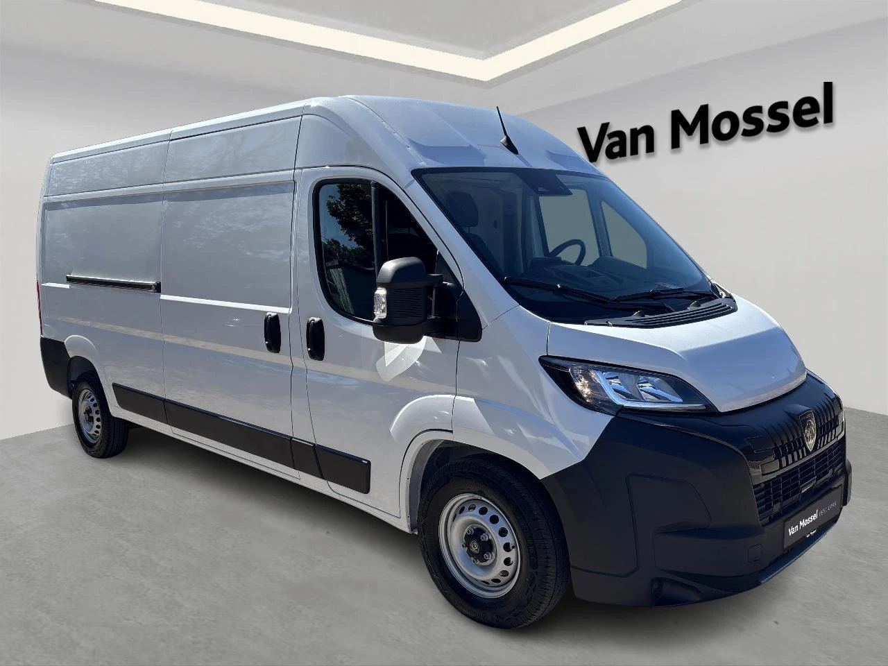Peugeot Boxer 2.2 BlueHDi S&S 140 335 L3H2 Auto