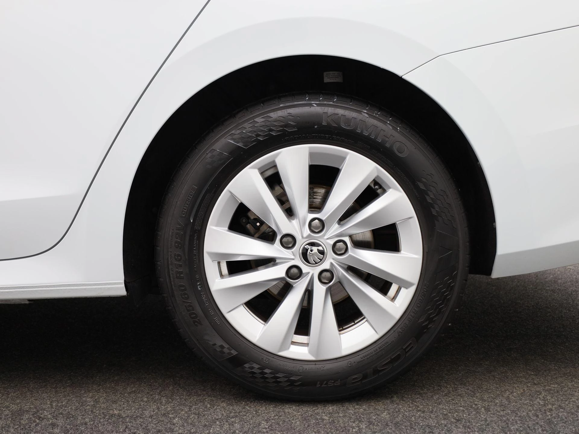 Škoda-Octavia-image-12