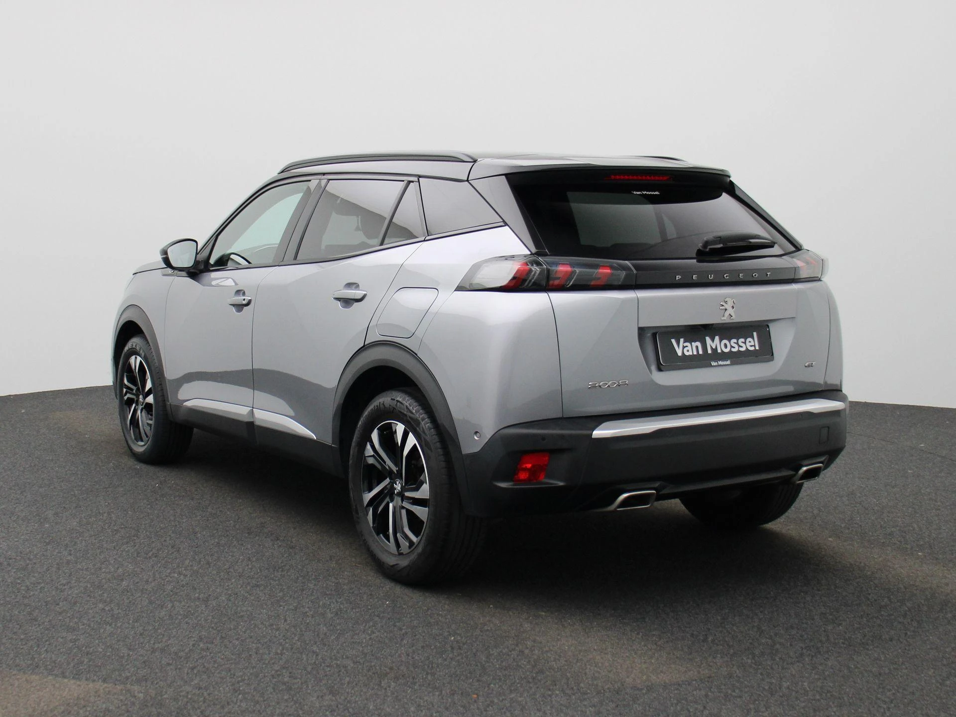 Peugeot-2008-image-1
