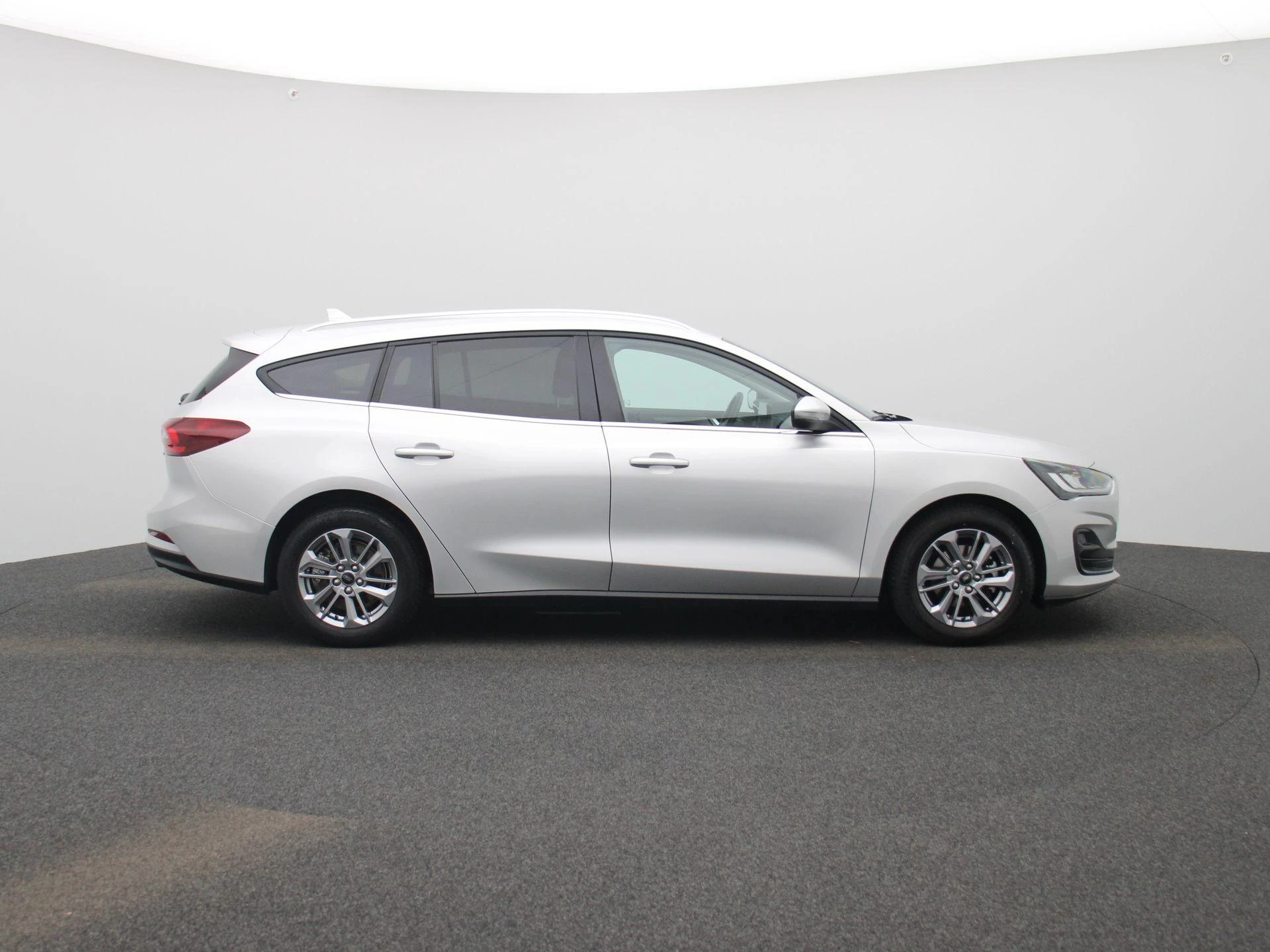 Ford-Focus-image-5