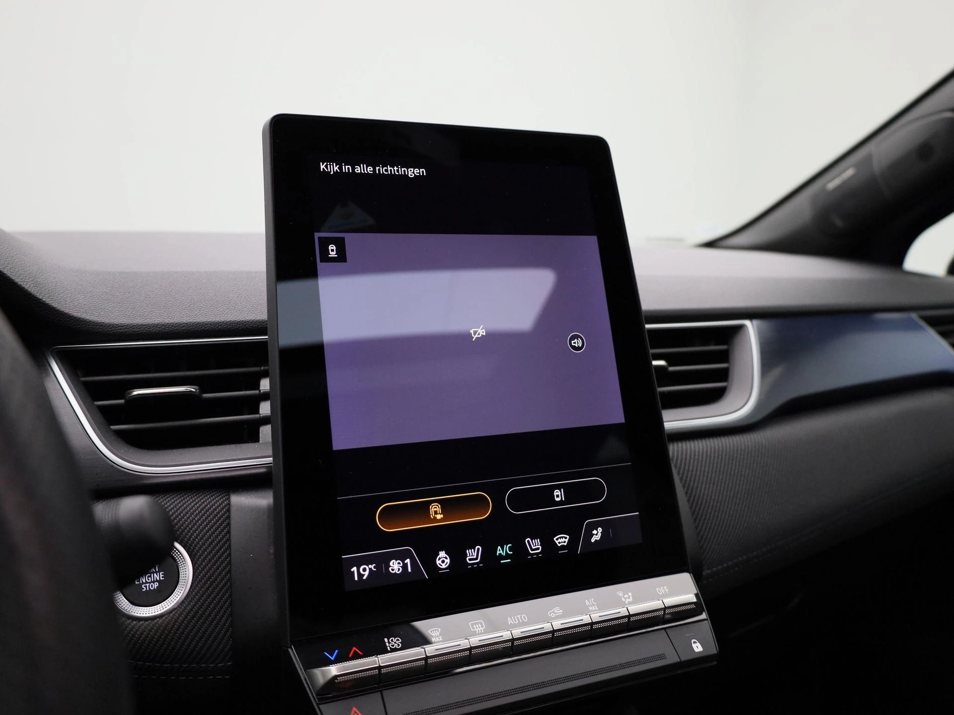 Renault-Captur-image-15