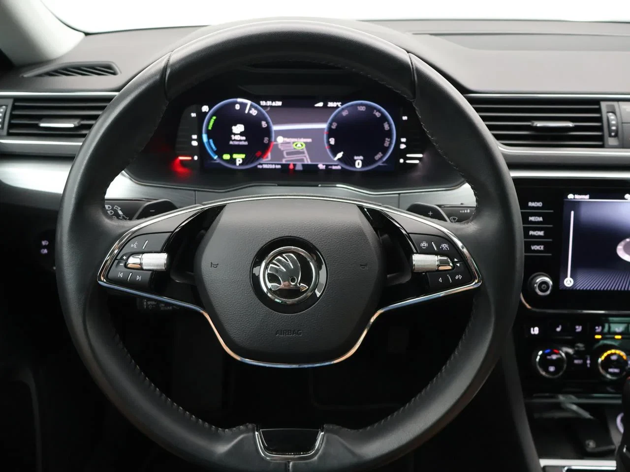 Škoda-Superb-image-11