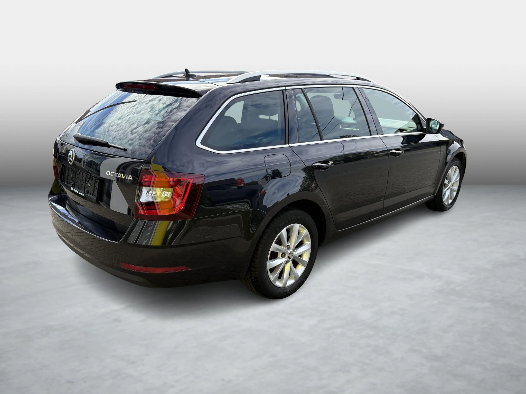 Škoda-Octavia-image-4