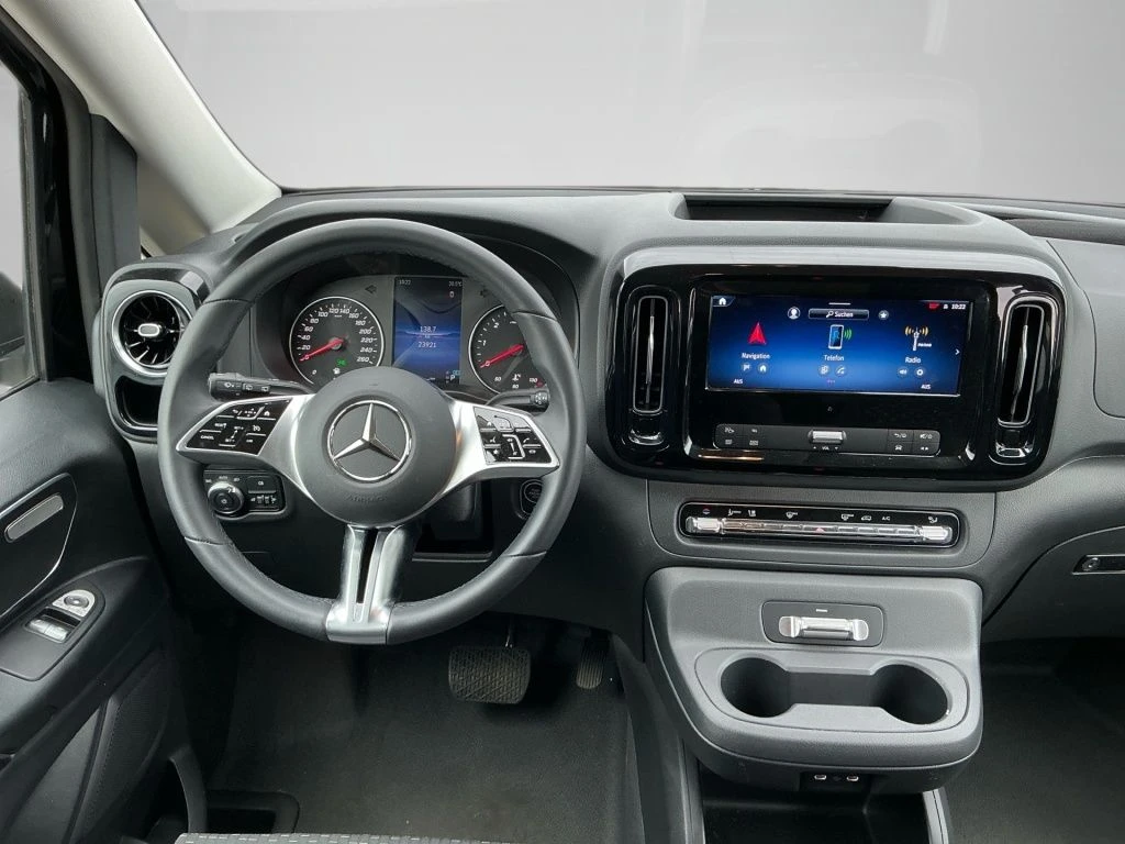 Mercedes-Benz-Vito 116-image-11