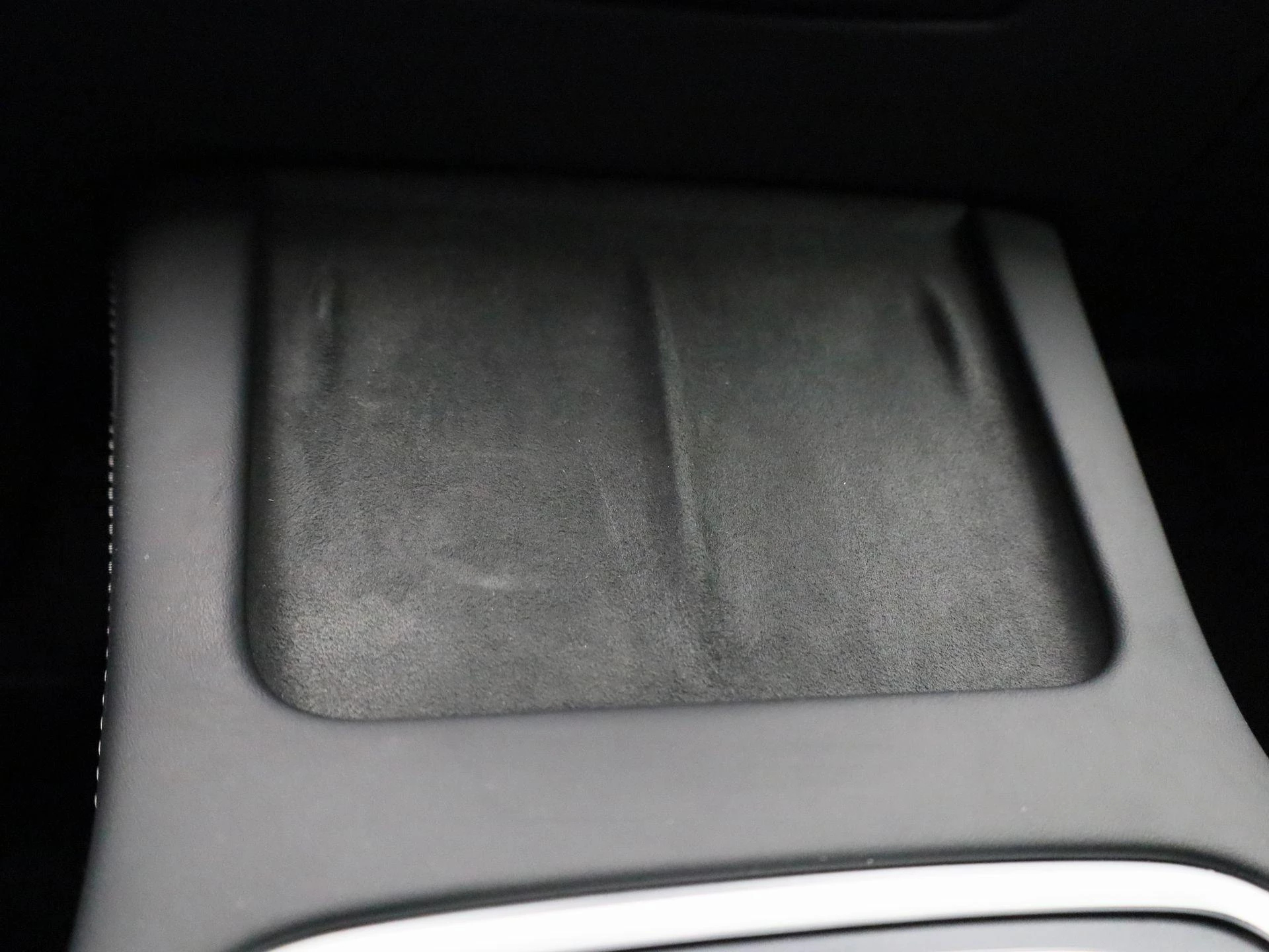 Tesla-Model Y-image-25