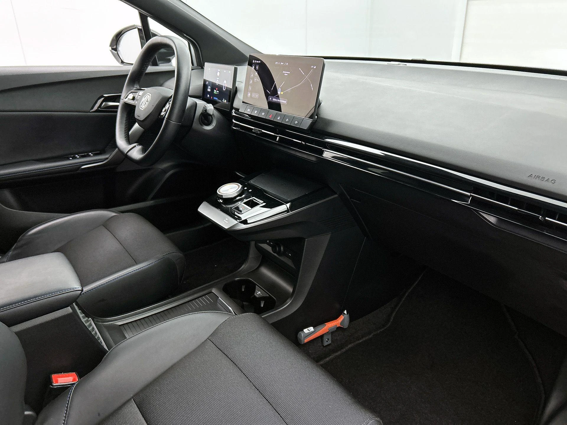 MG-MG4 EV-image-21