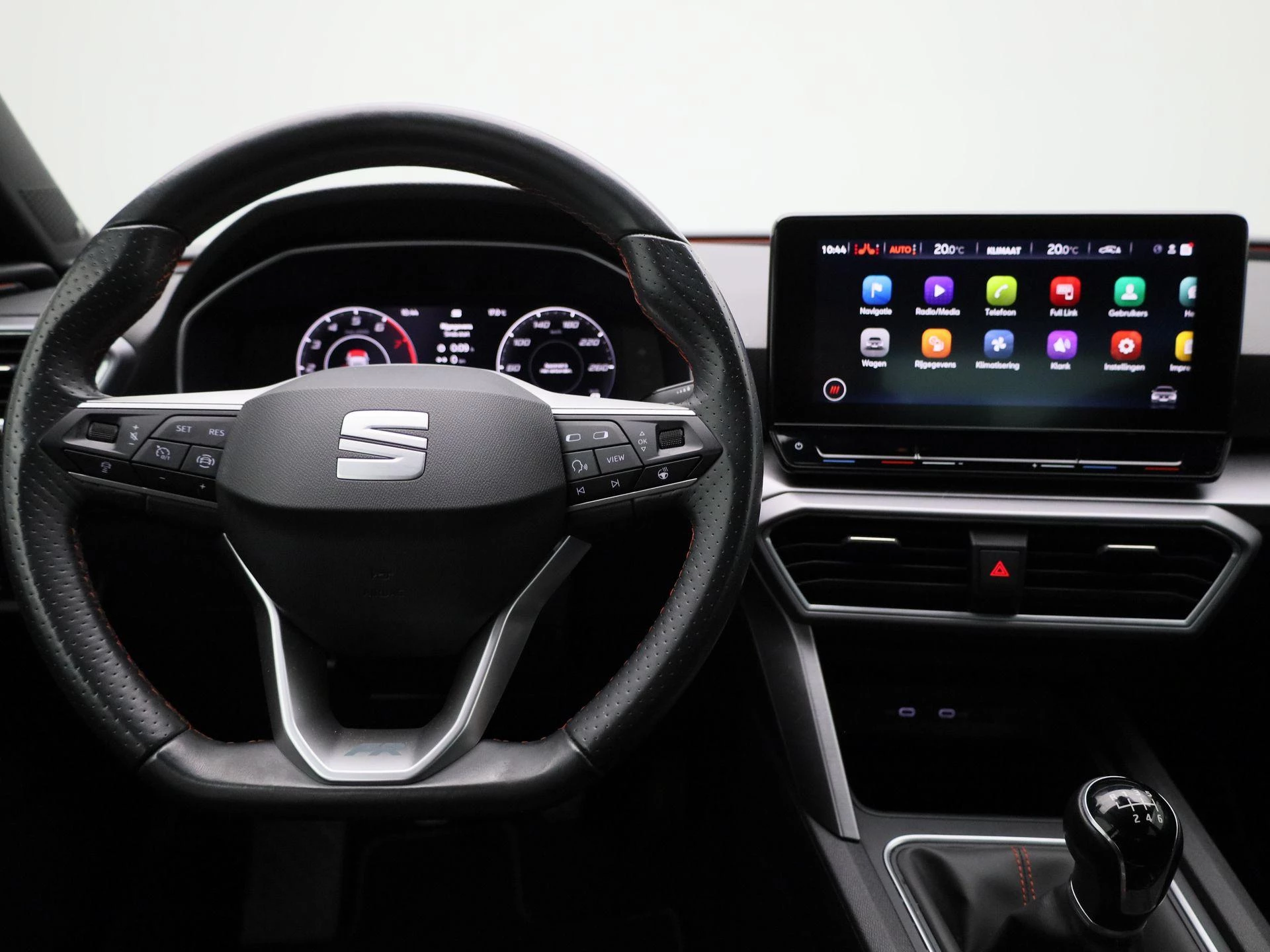 SEAT-Leon-image-6
