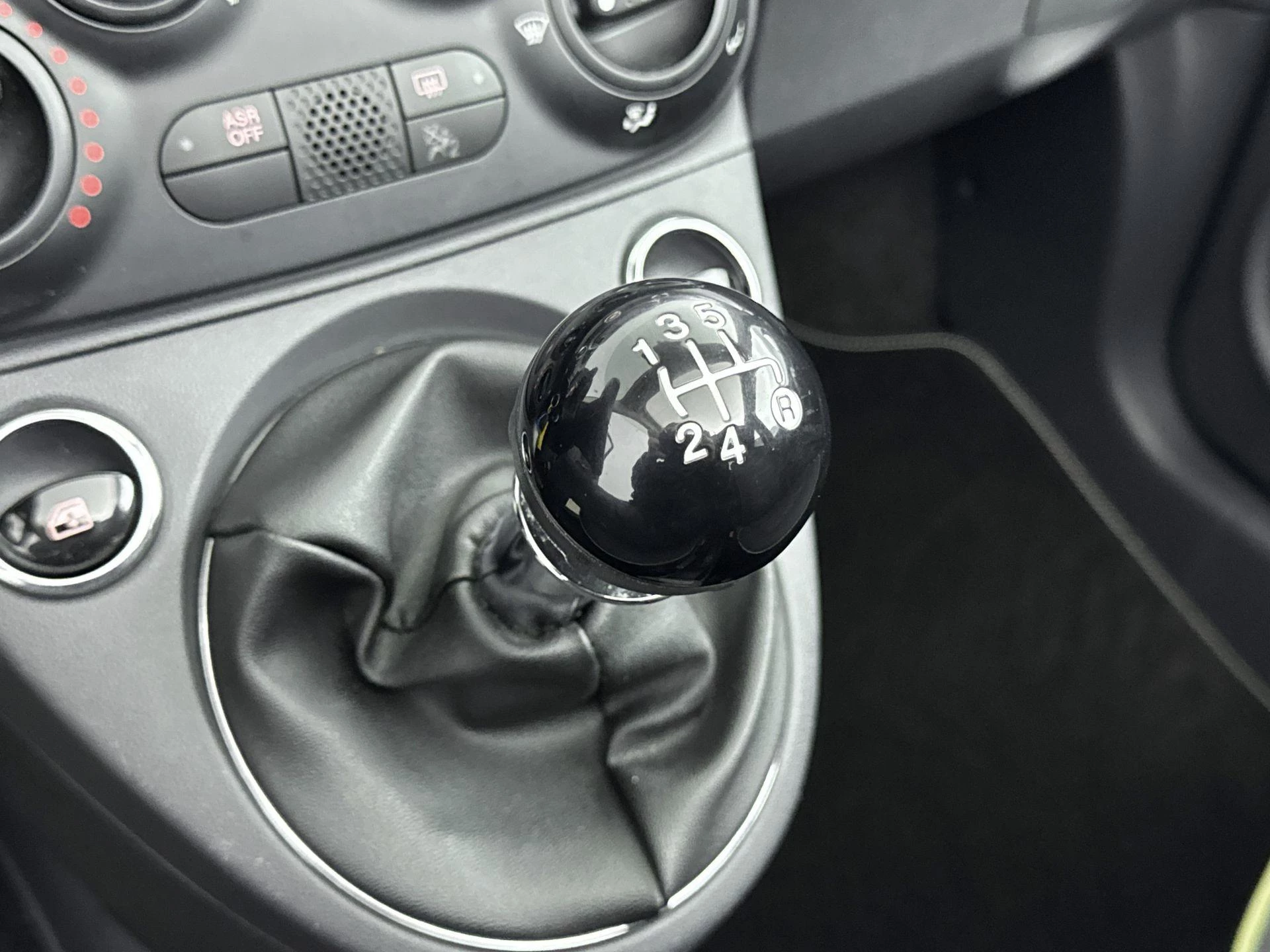 Fiat-500C-image-15