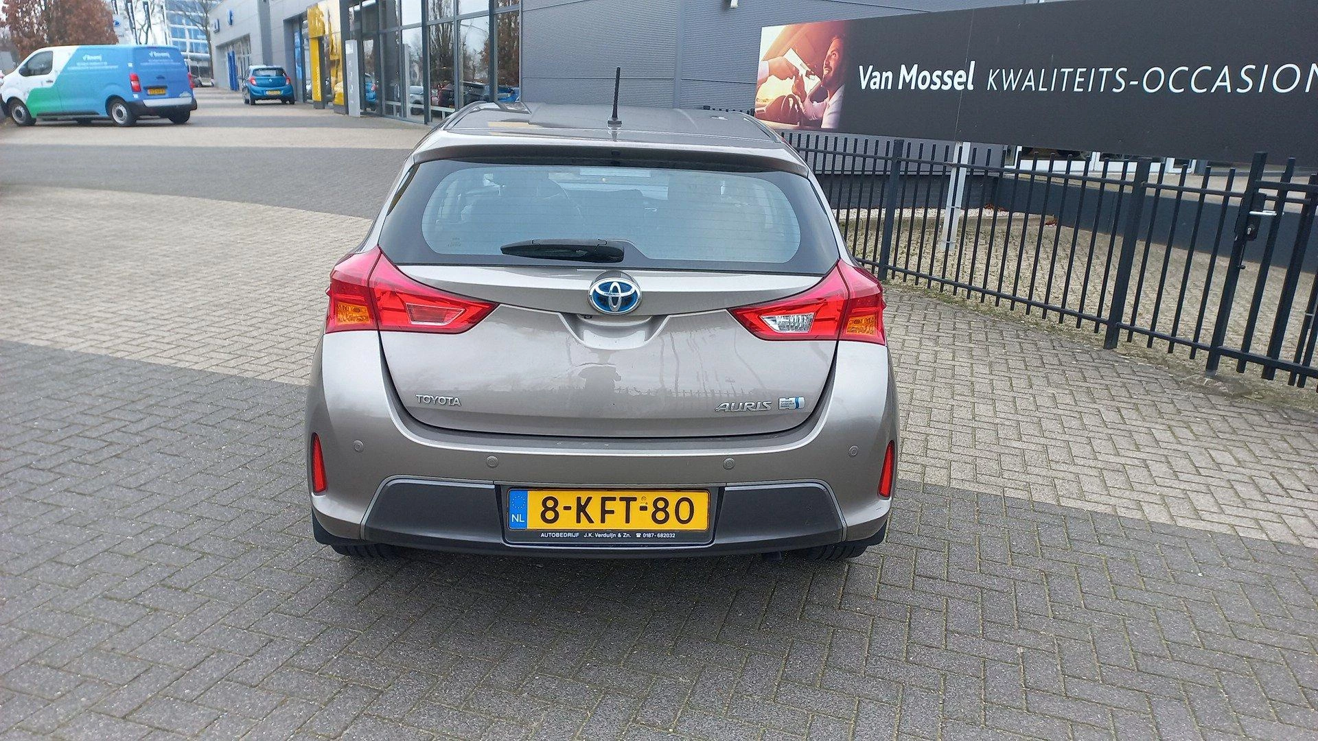 Toyota Auris 1.8 Hybrid Lease Pro
