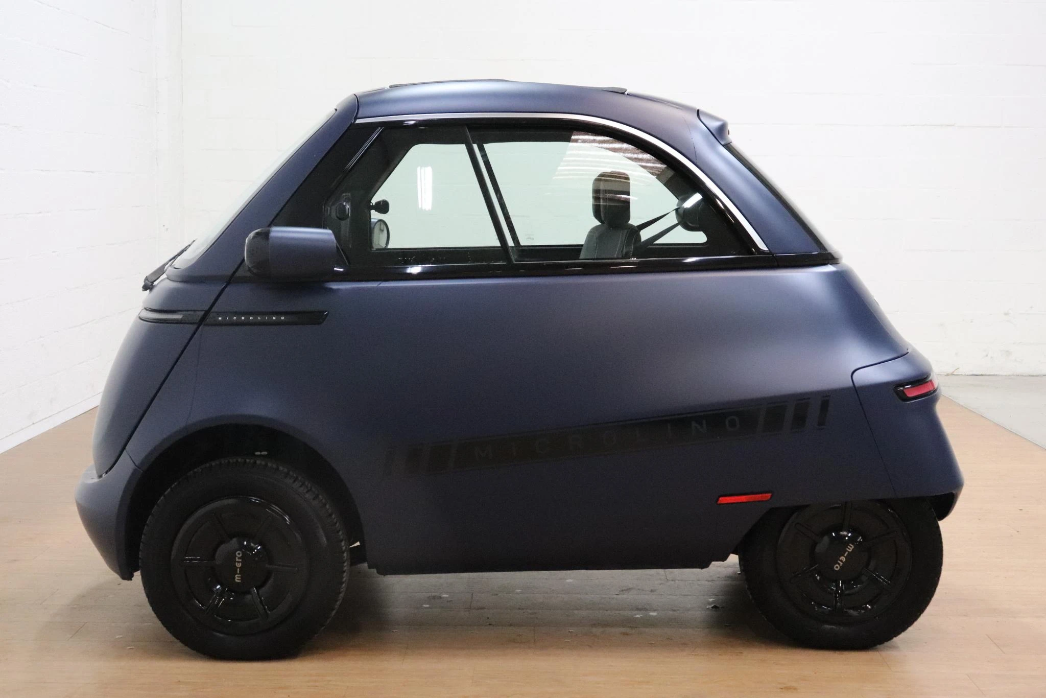 Micro-Microlino-image-2
