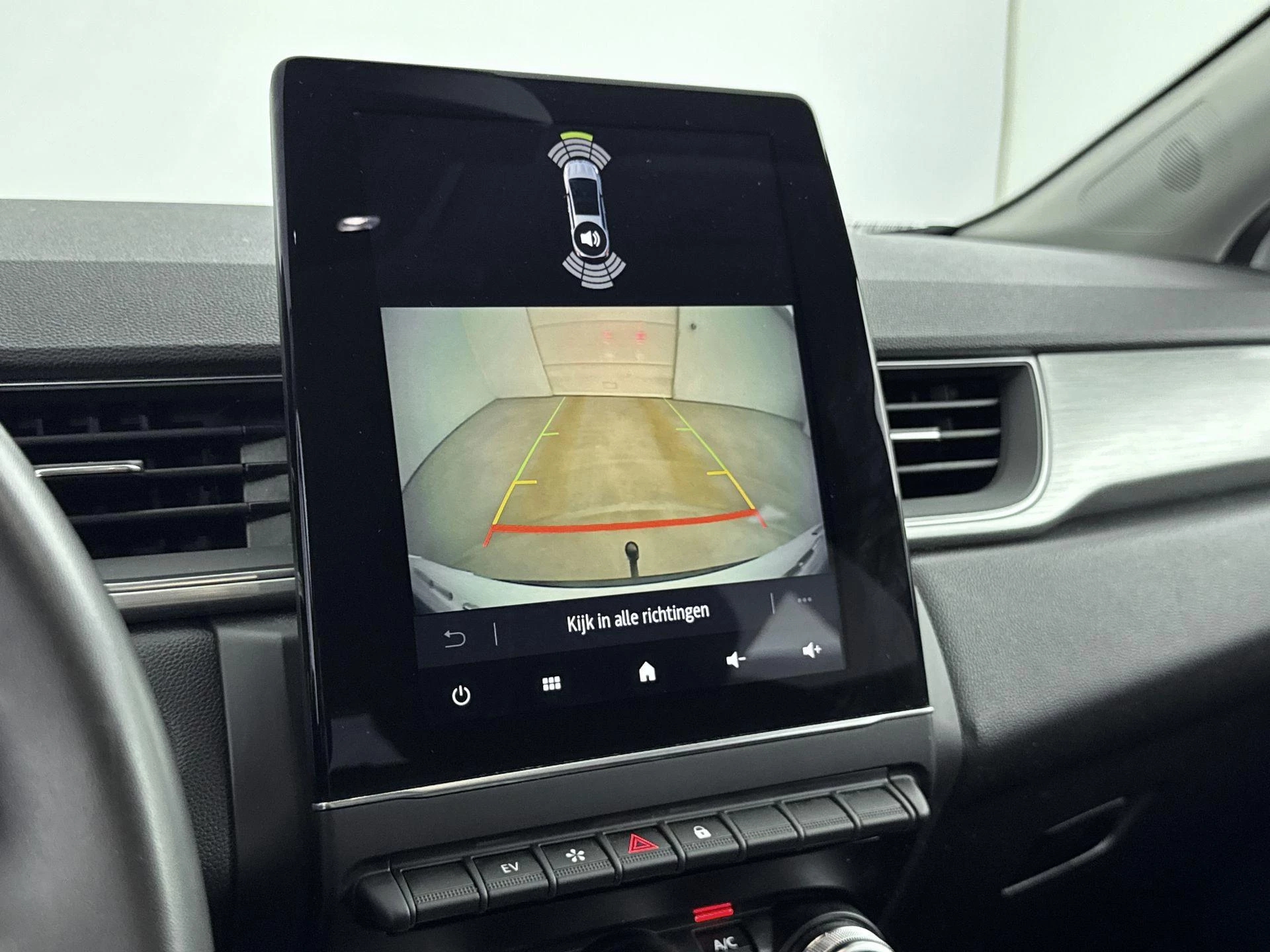 Renault-Captur-image-10