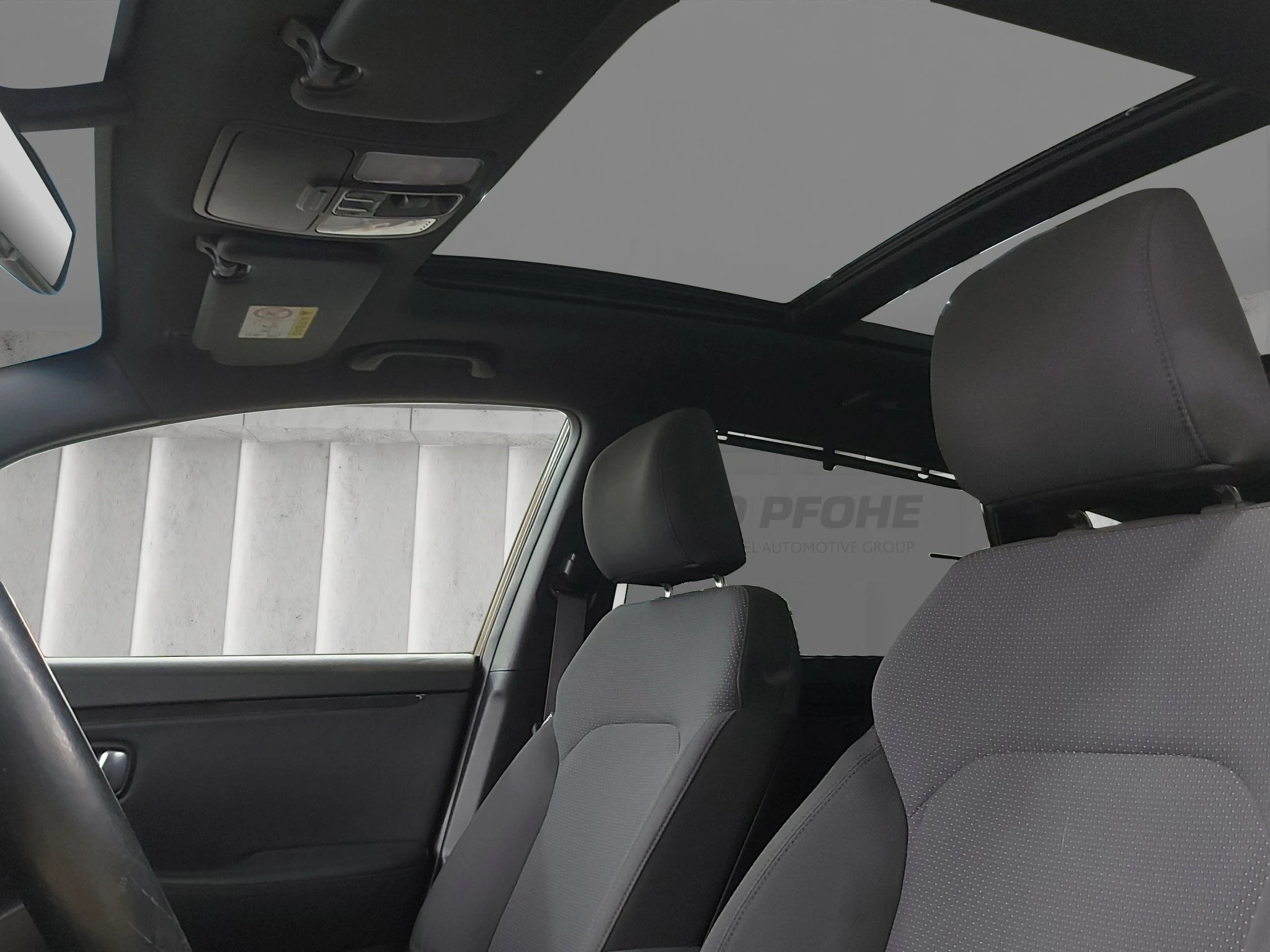 Kia-Carens-image-15