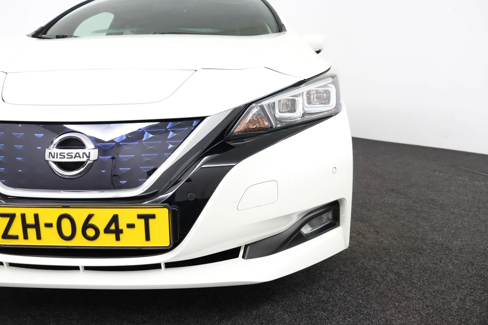 Nissan-Leaf-image-44