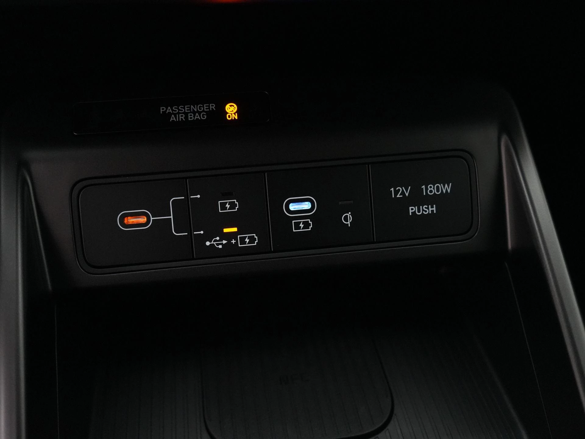 Hyundai Kona 1.6 GDI HEV Premium