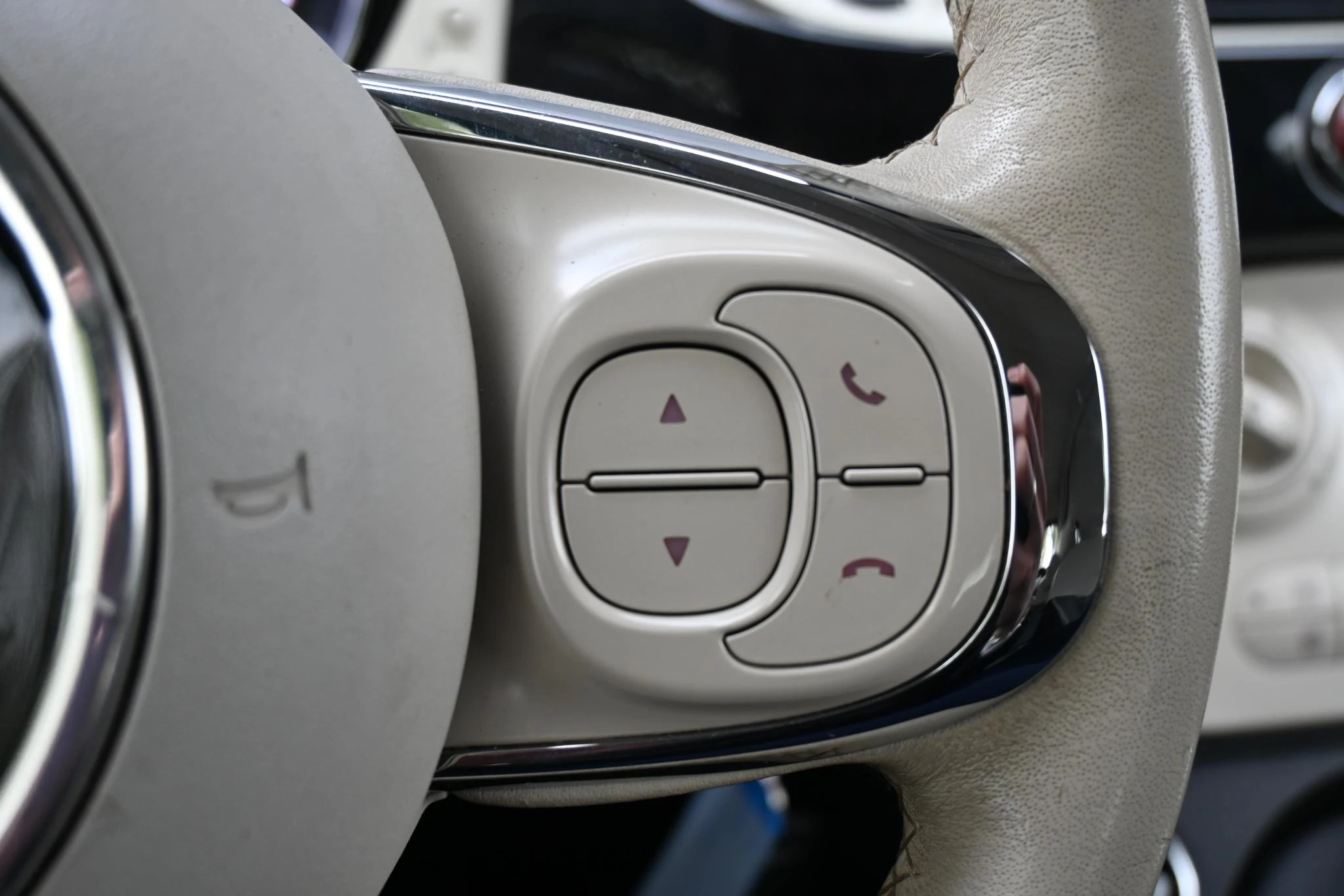 Fiat-500C-image-10