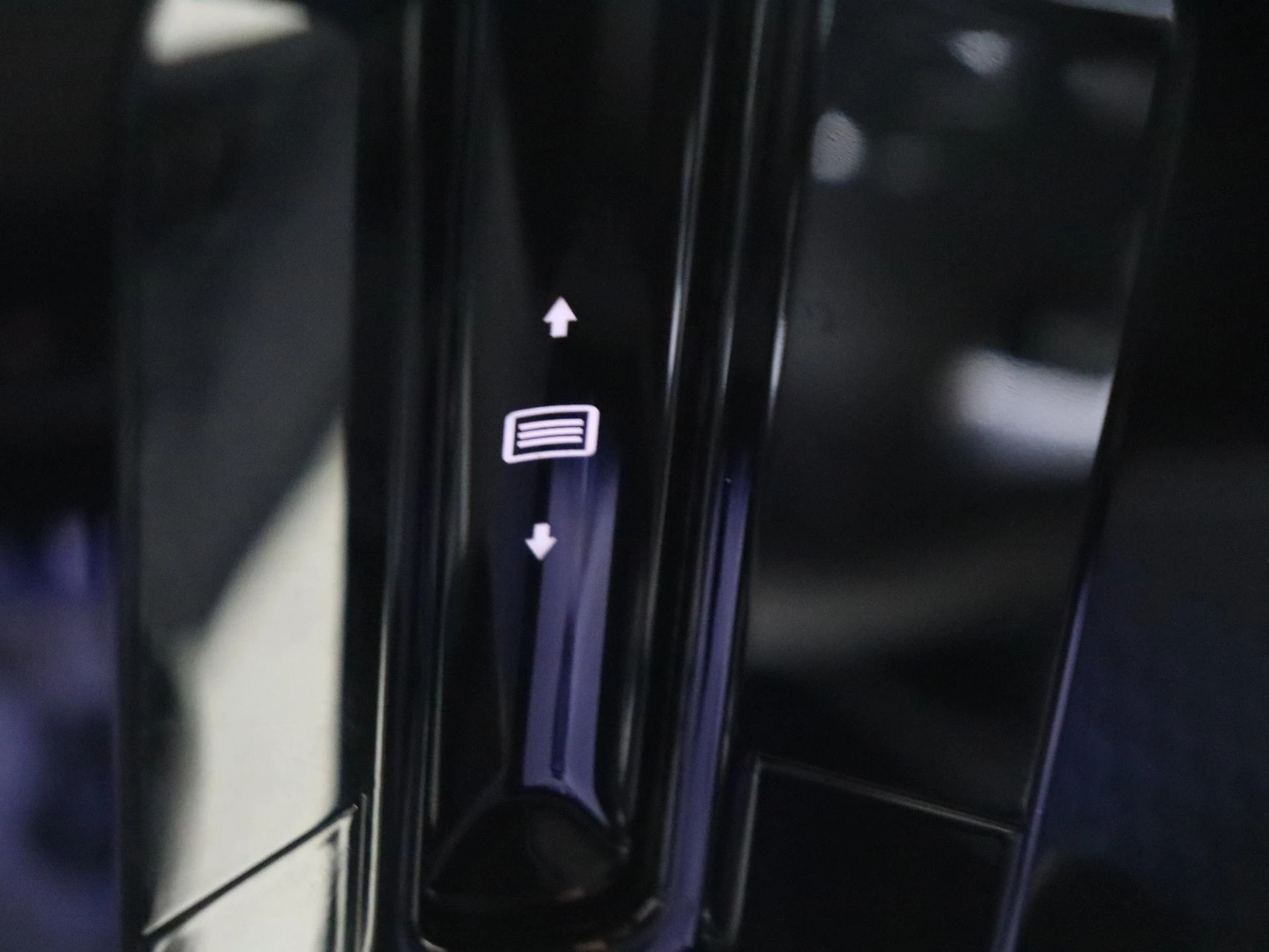 Mercedes-Benz-E-Klasse-image-22