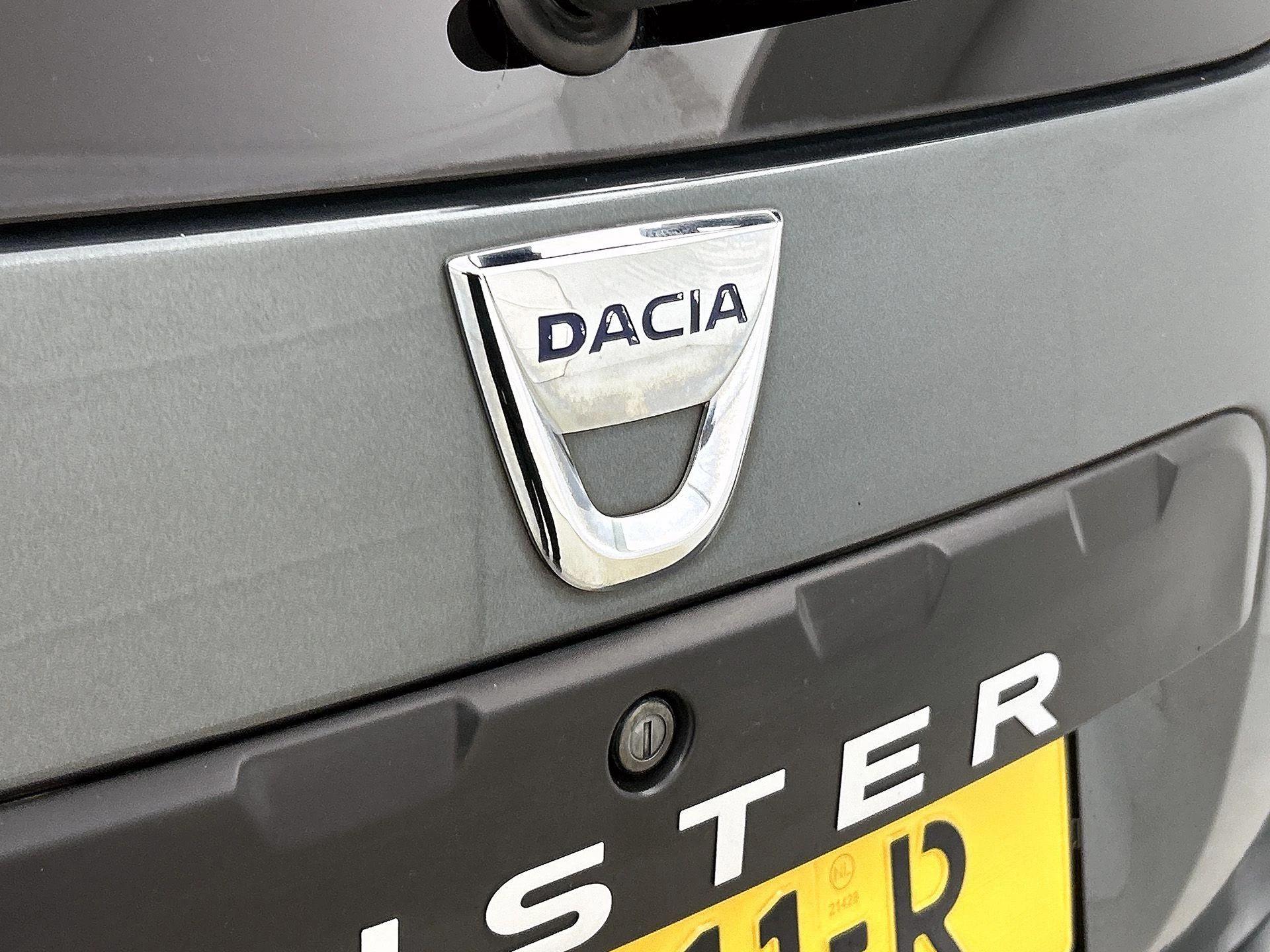 Dacia-Duster-image-11