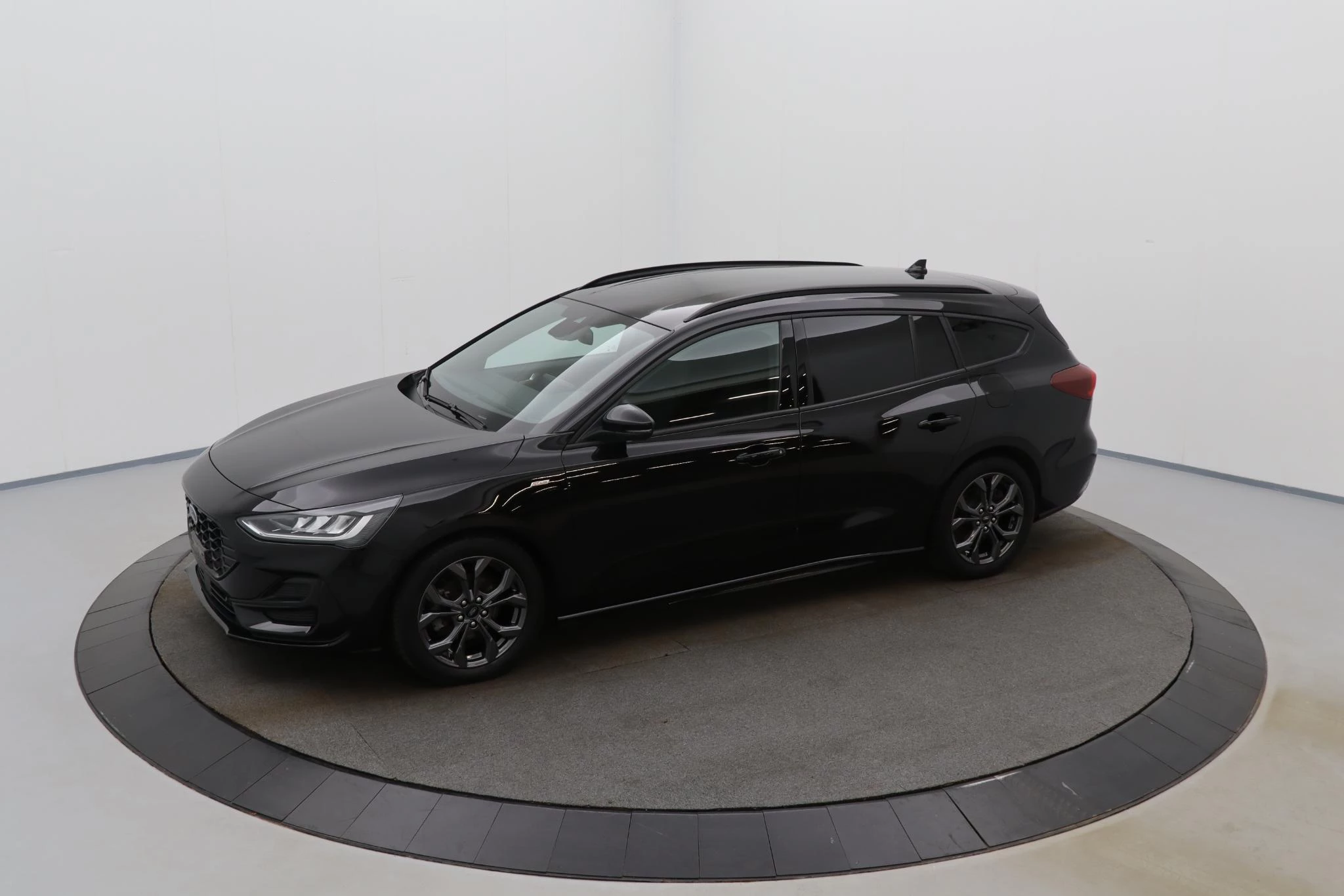 Ford Focus Clipper ST Line - Winterpack