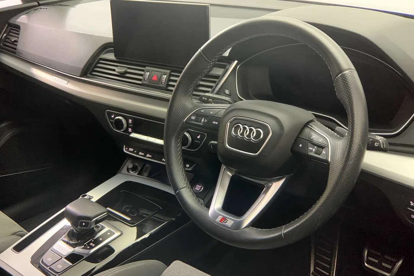 Audi-Q5-image-5